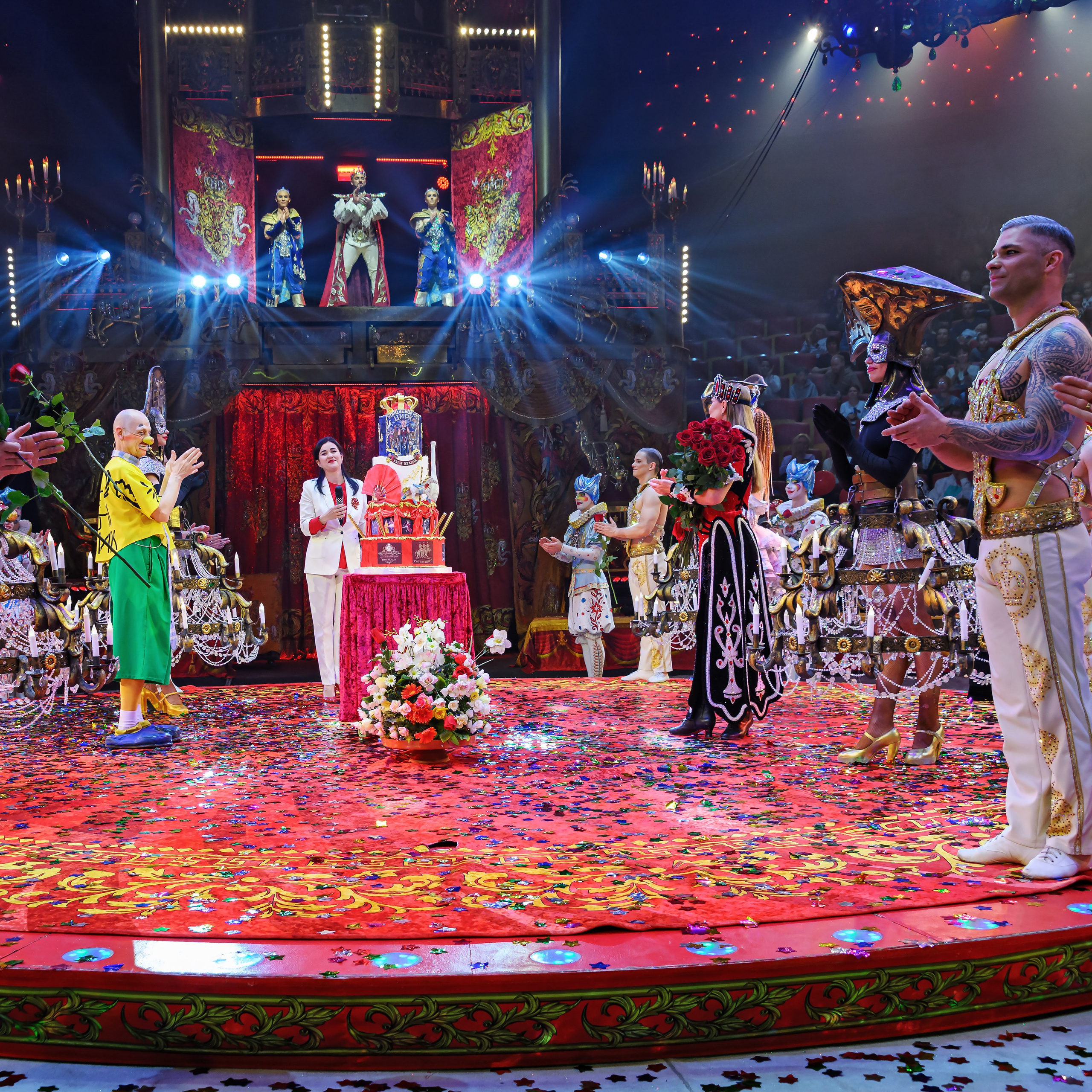 С окончанием Королевский цирк. Фотограф Андрей Пухов (Jazz)