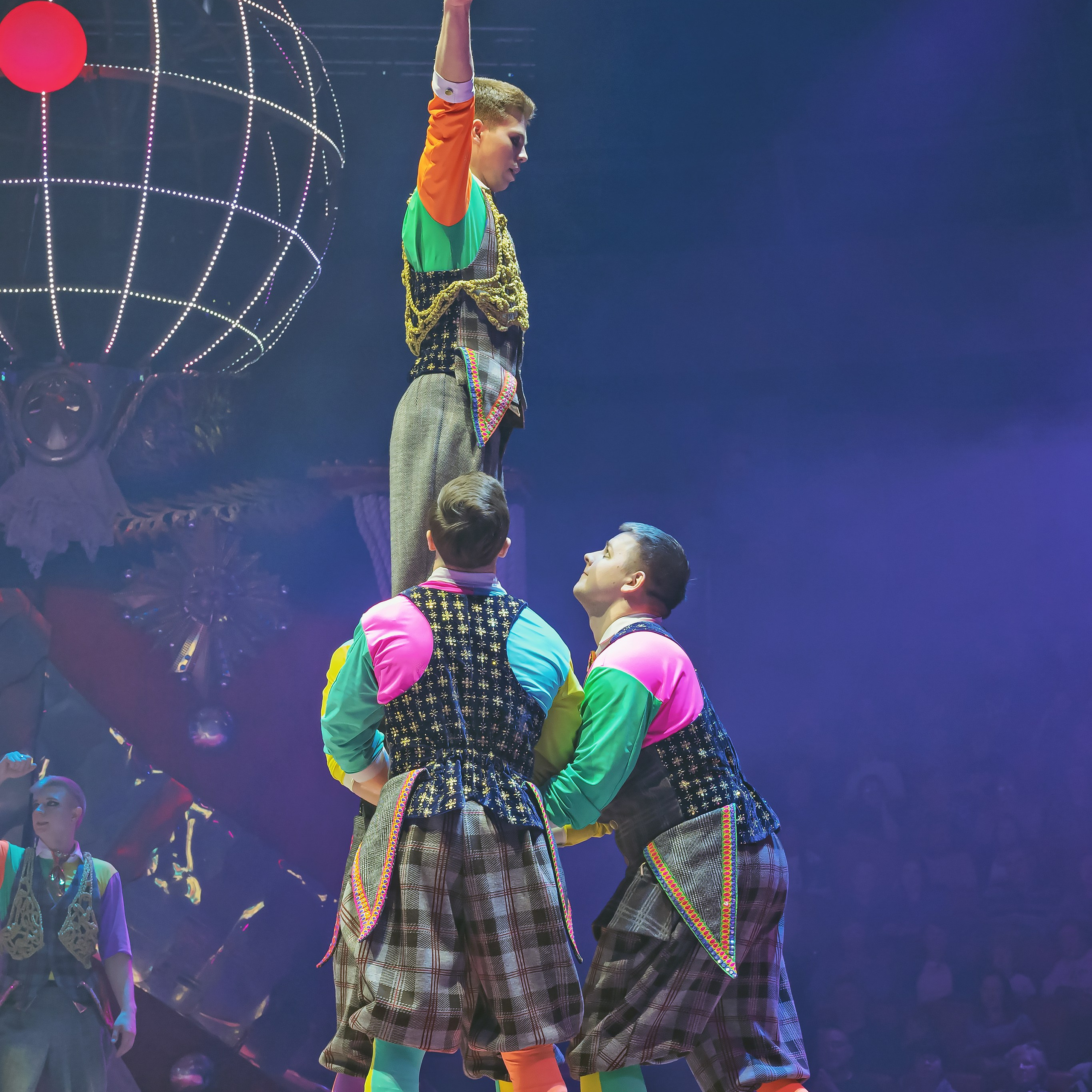 Шоу фонтанов «Принц цирка» 🎪 09.11.2024. Фотограф Андрей Пухов (Jazz)