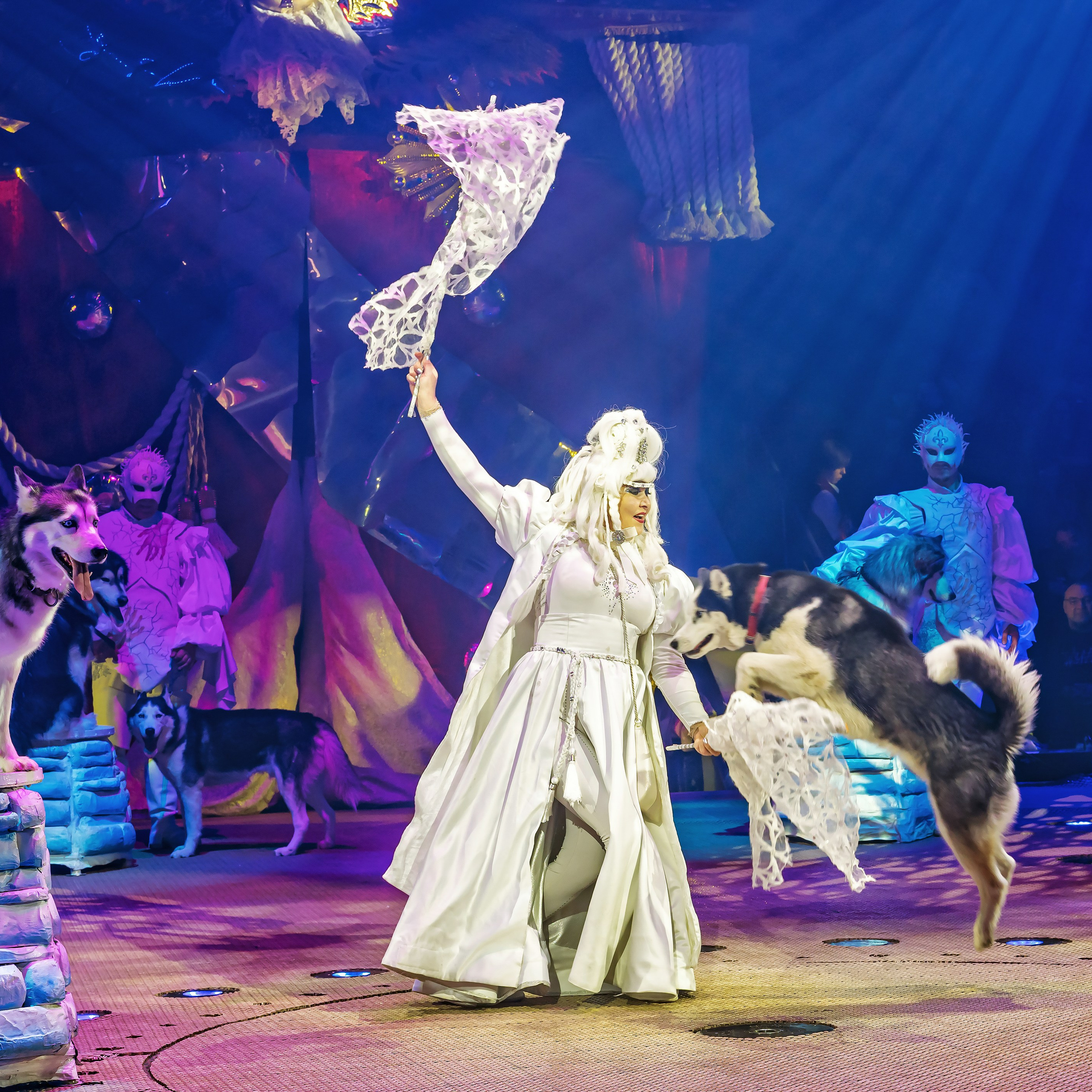 Шоу фонтанов «Принц цирка» 🎪 09.11.2024. Фотограф Андрей Пухов (Jazz)