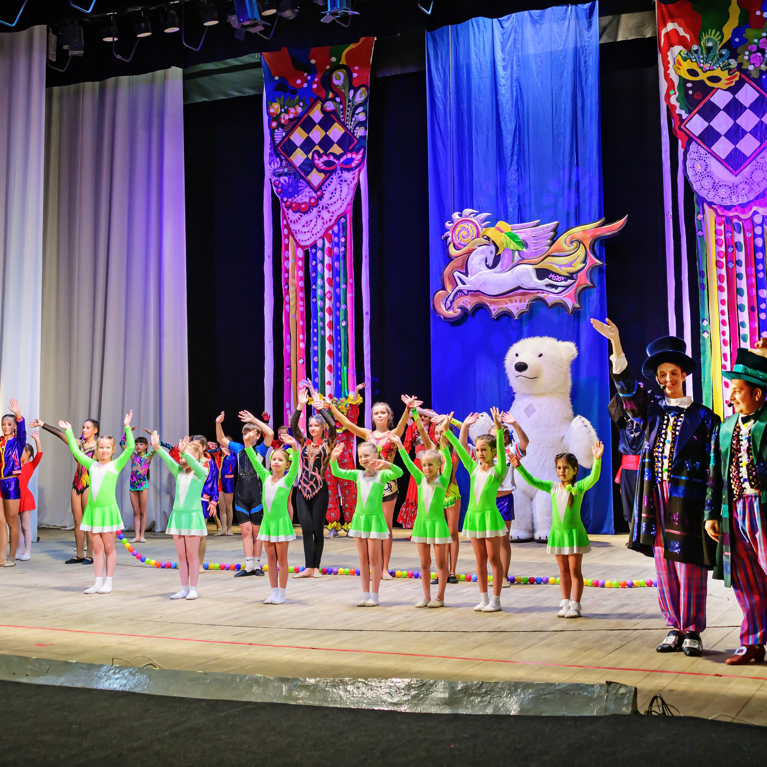 Народный коллектив, цирк «Юность» ДК ГАЗ, г. Нижний Новгород 👏. Фотограф Андрей Пухов (Jazz)