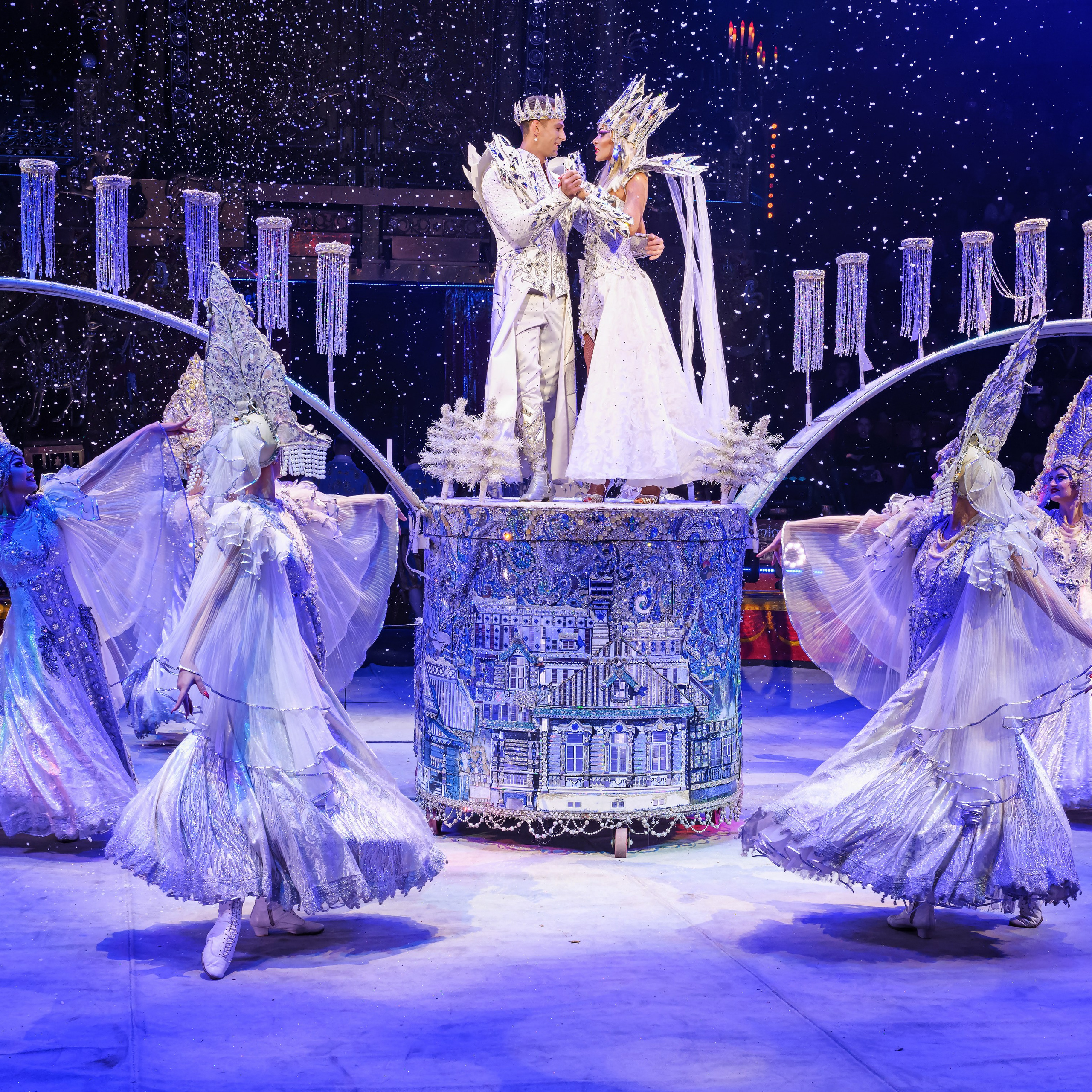 Шоу «Королевский цирк». Фотограф Андрей Пухов (Jazz)