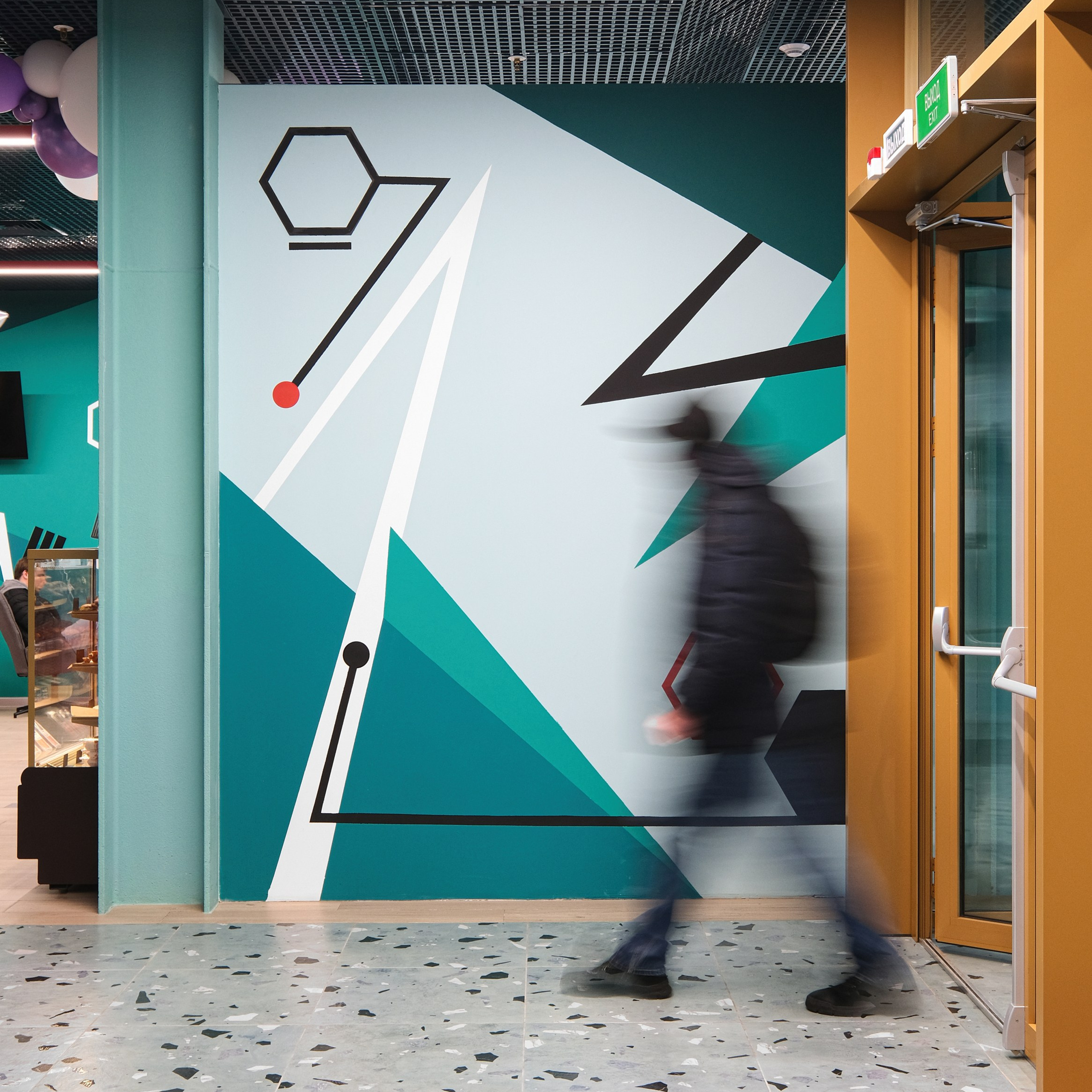 Фотосъемка росписи стен интерьера