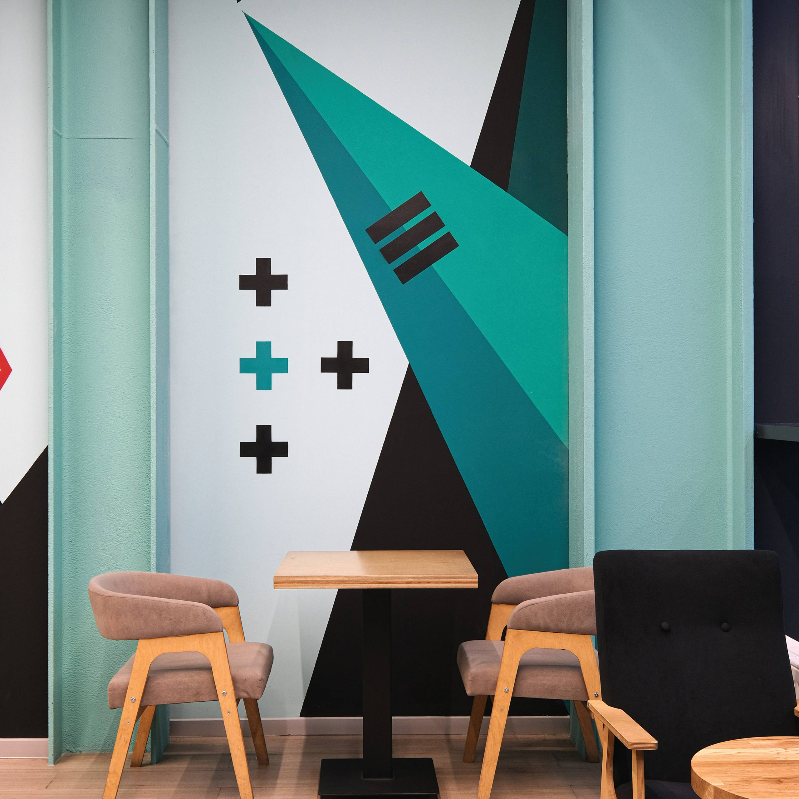 Фотосъемка росписи стен интерьера