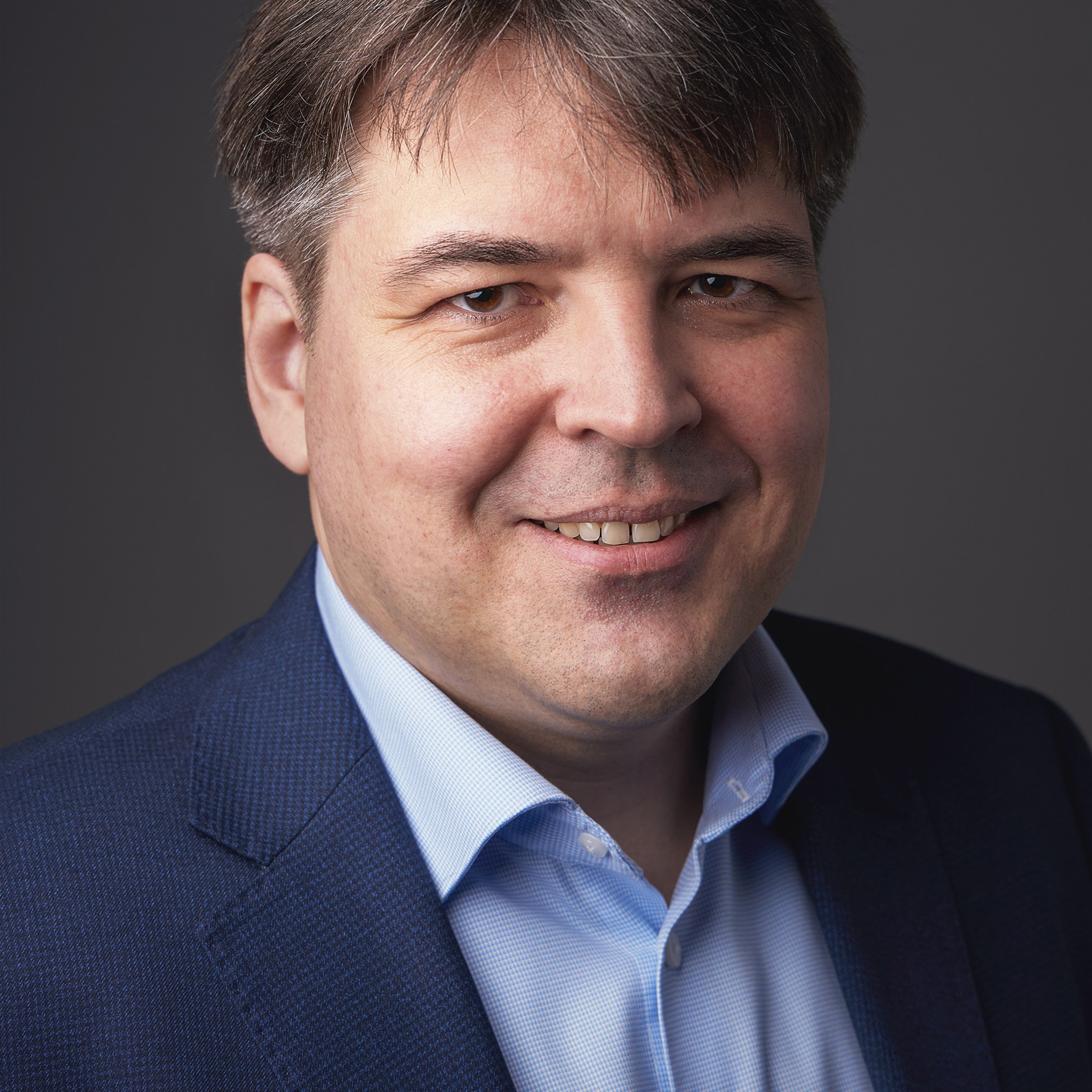 Портретная фотосъемка сотрудников. Корпоративная фотосессия сотрудников. Офисная фотосессия для сотрудников. Интерьерный фотограф, фотограф недвижимости. Фотосъемка недвижимости в Москве и Московской области