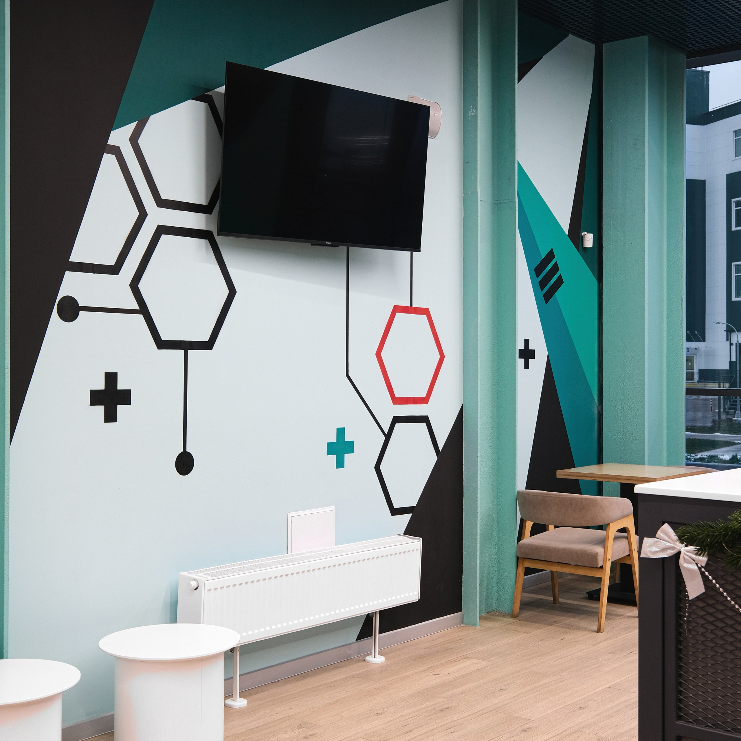 Фотосъемка росписи стен интерьера