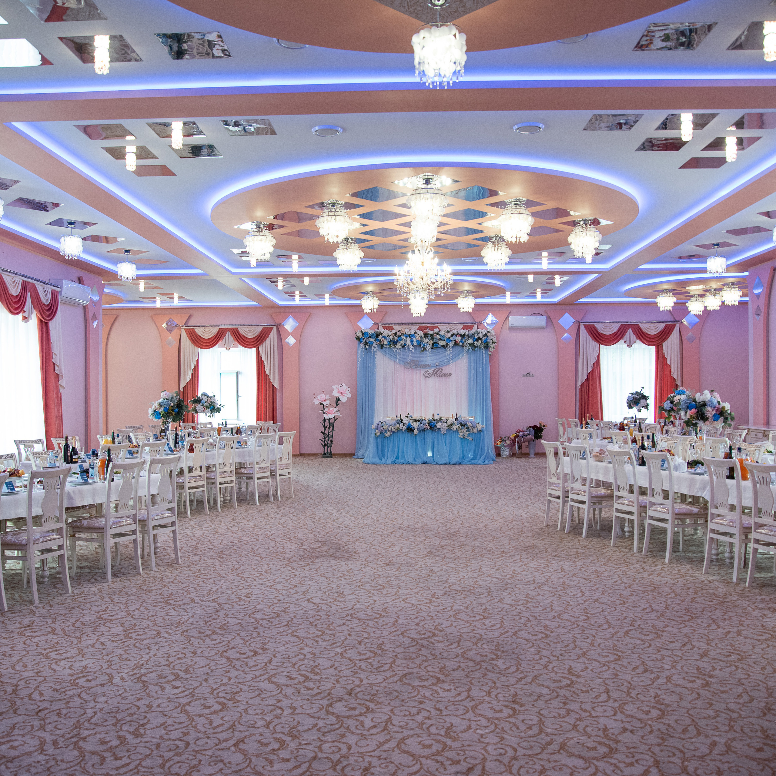 Рестораны для банкета. Свадебный фотограф, видеограф в Клину, Москве, Зеленограде, Калабушкин