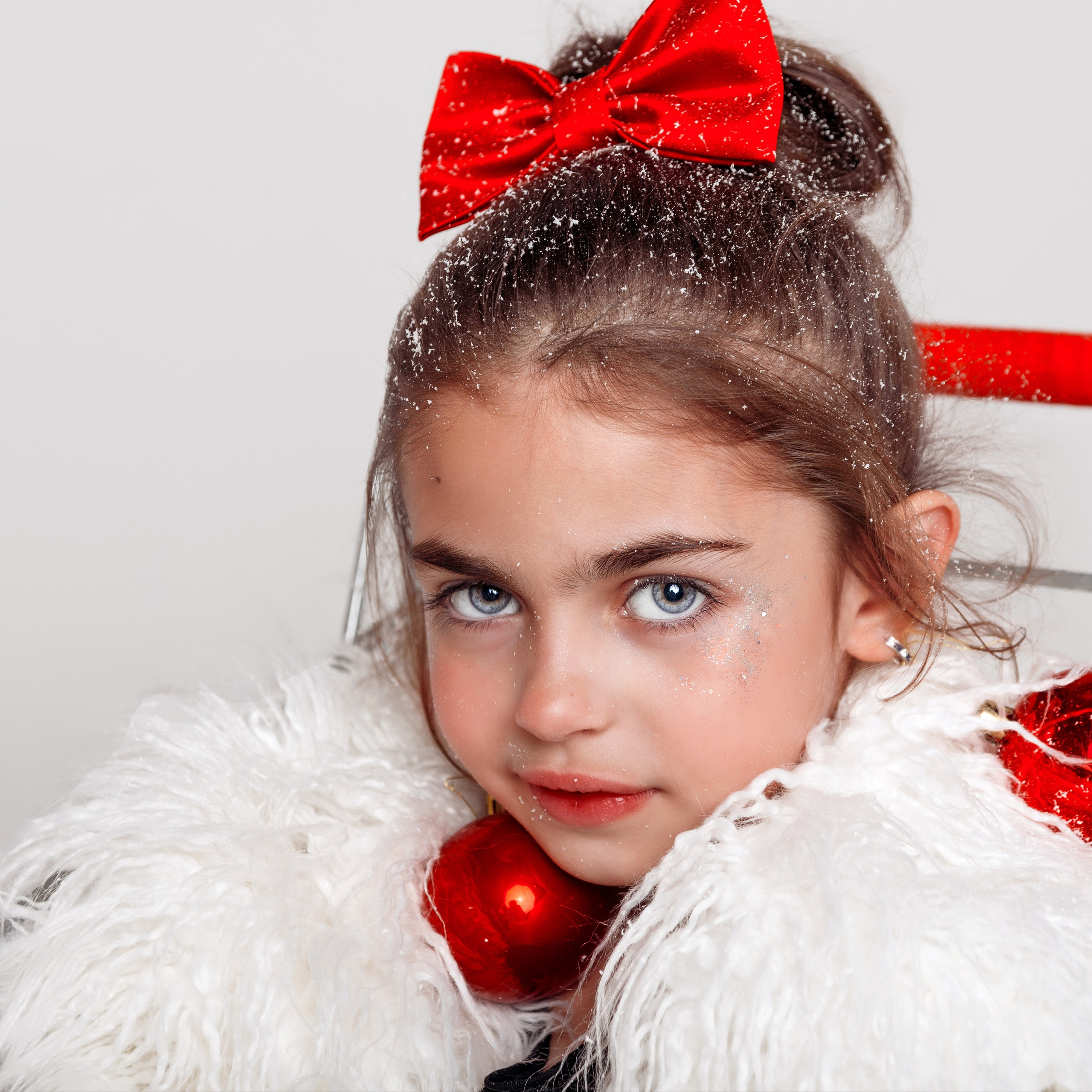 Новогодние съёмки сочи. Детский студийный фотограф Сочи