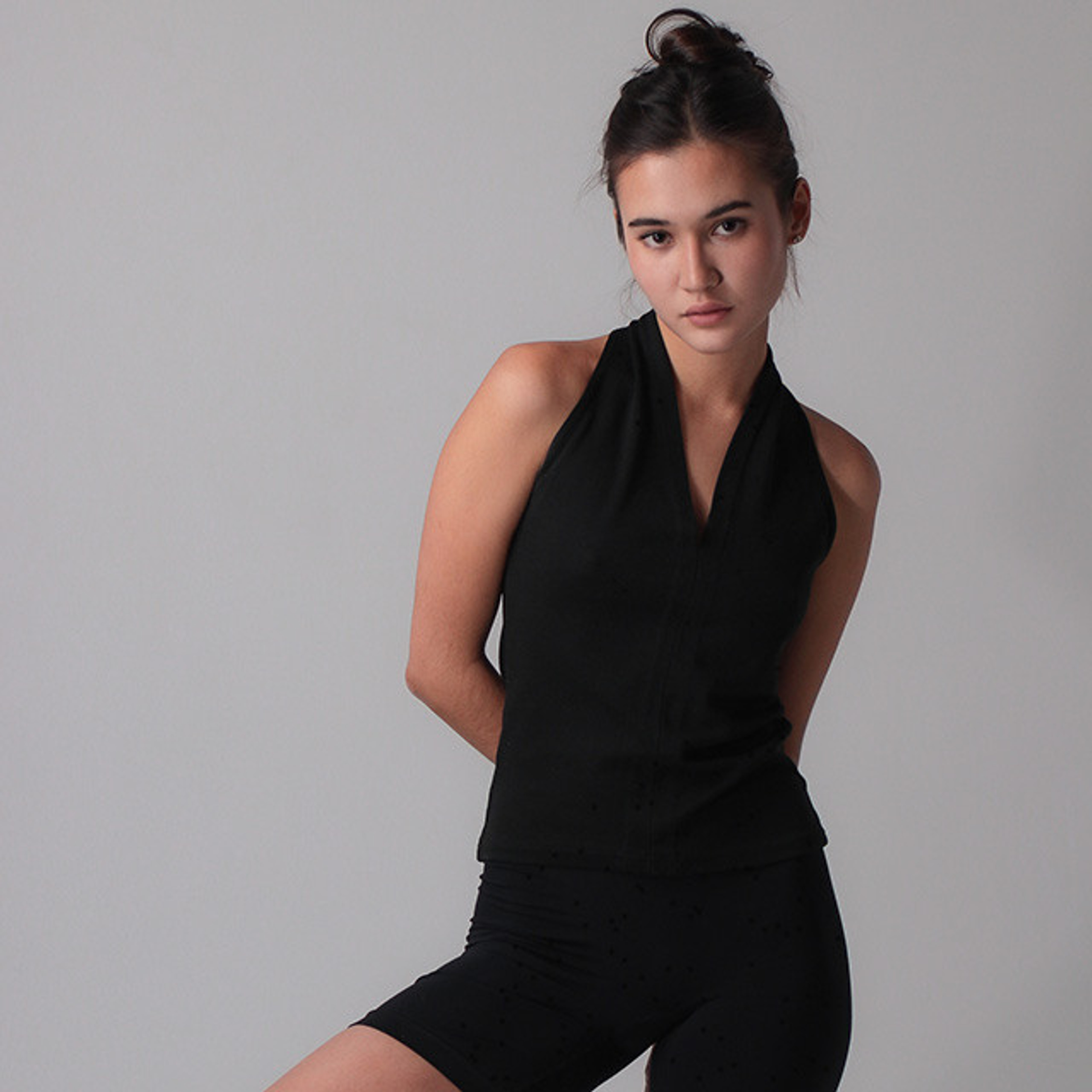 Фотосъемка модели для каталога одежды