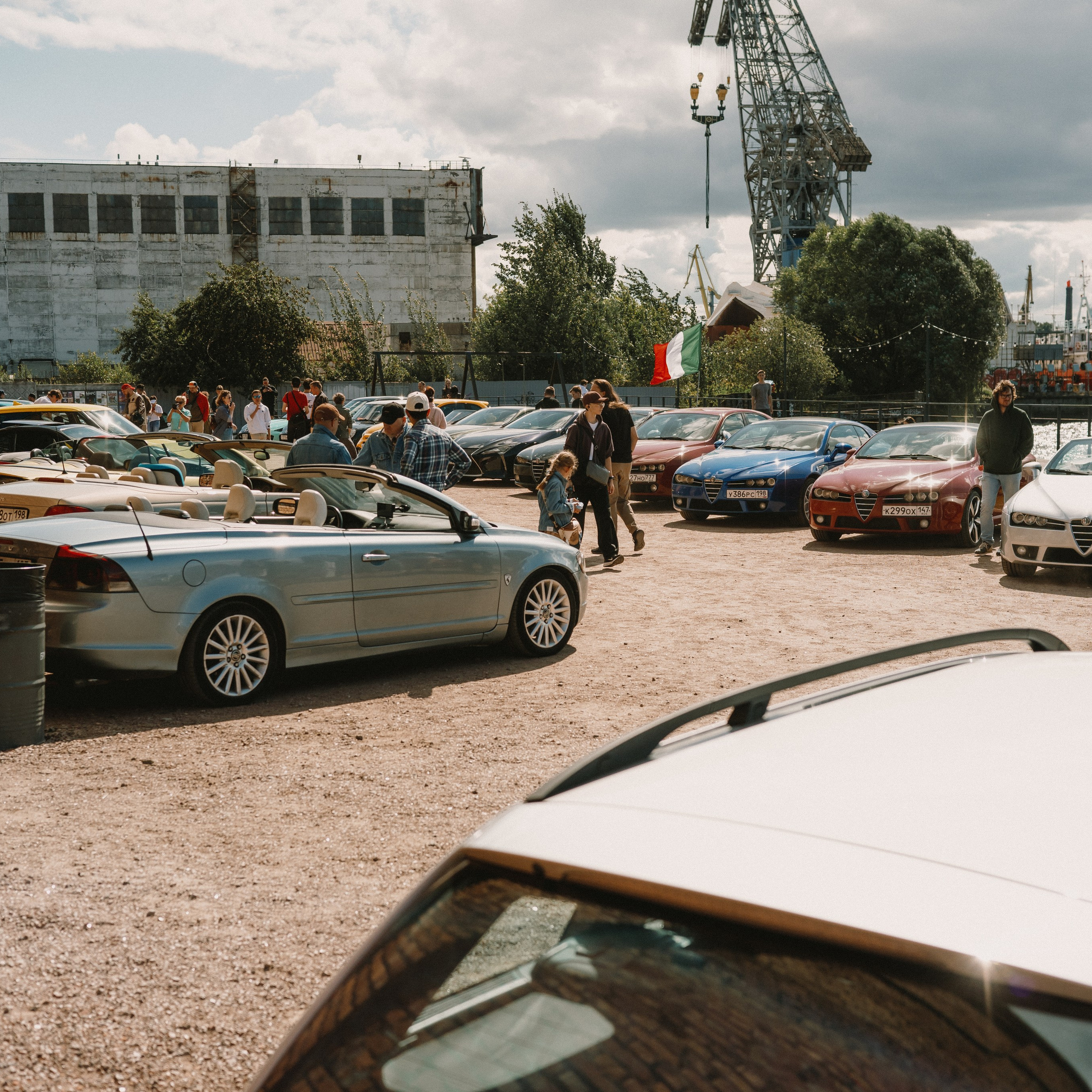Cars and Coffee 08/08/26. Автомобильный фотограф Антон Цырулев
