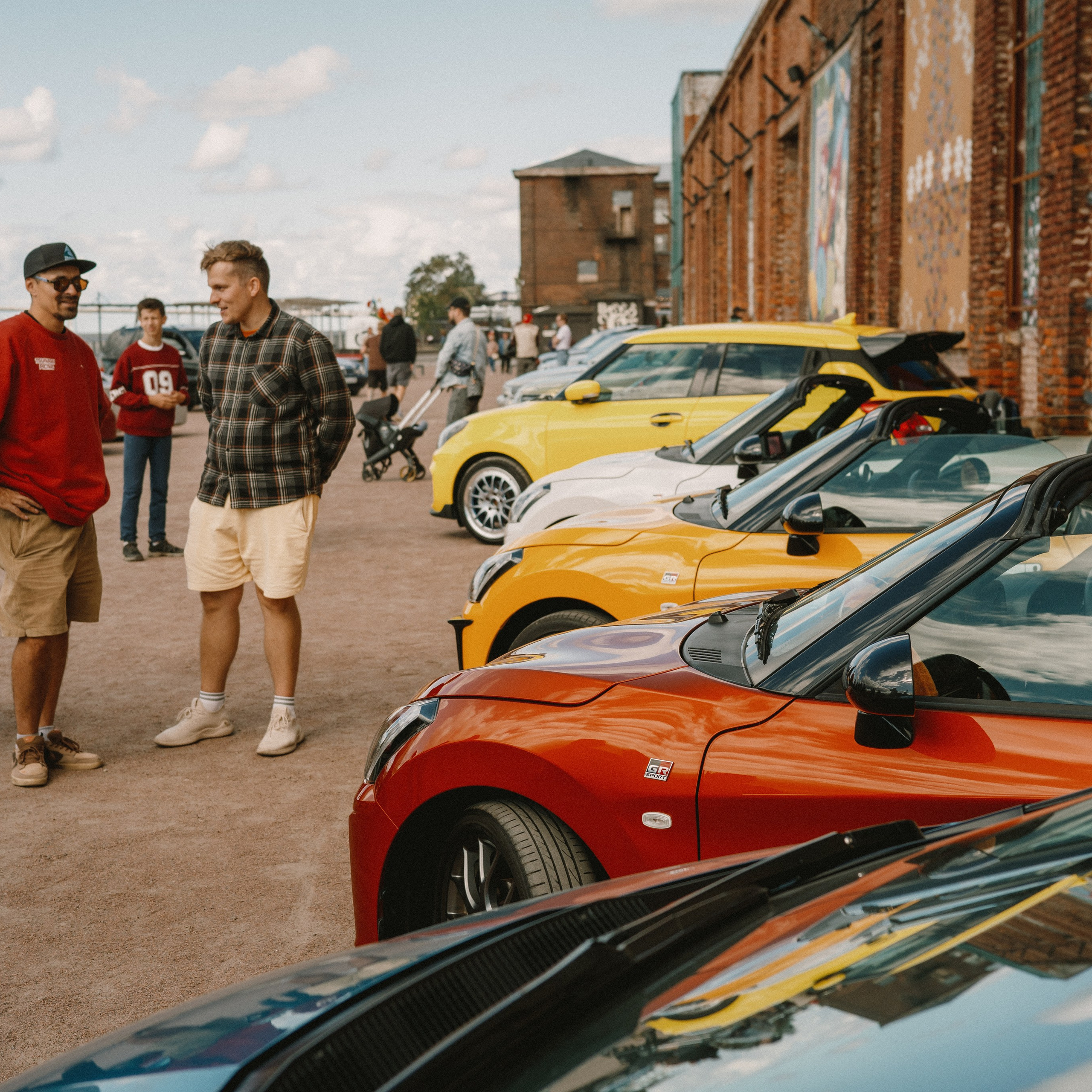 Cars and Coffee 08/08/26. Автомобильный фотограф Антон Цырулев
