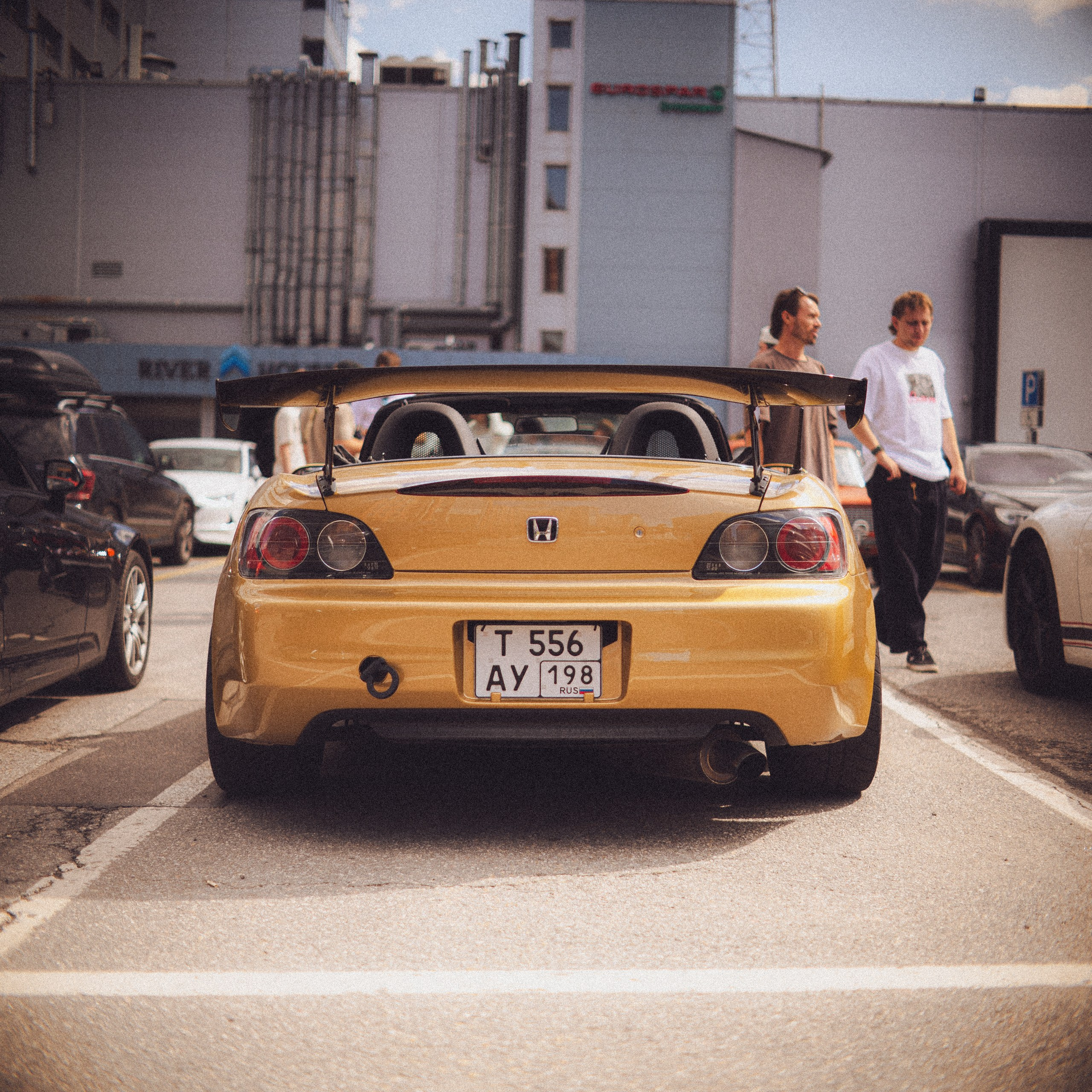 Cars and Coffee 25/07/26. Автомобильный фотограф Антон Цырулев