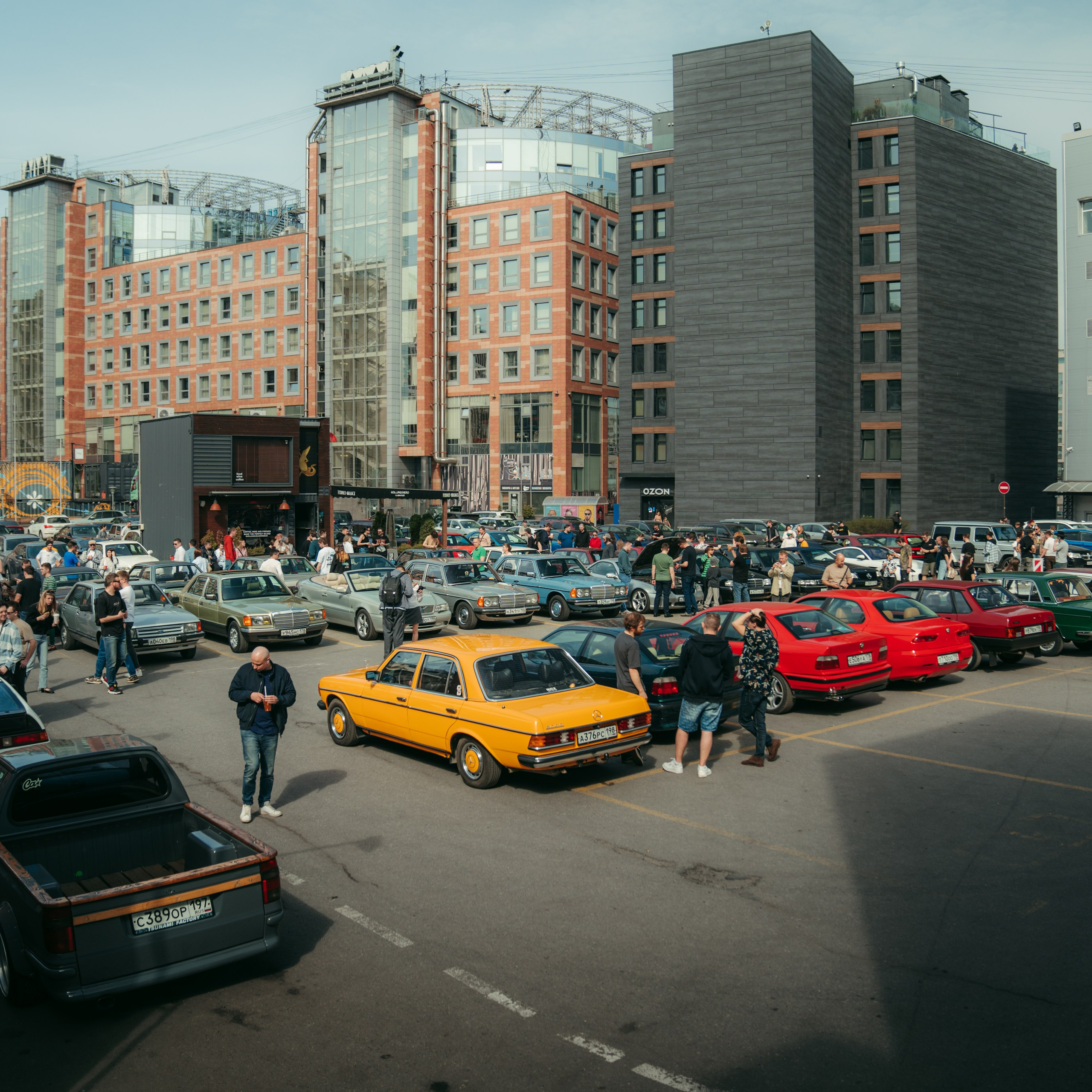 Cars and Coffee 19/04/25. Автомобильный фотограф Антон Цырулев