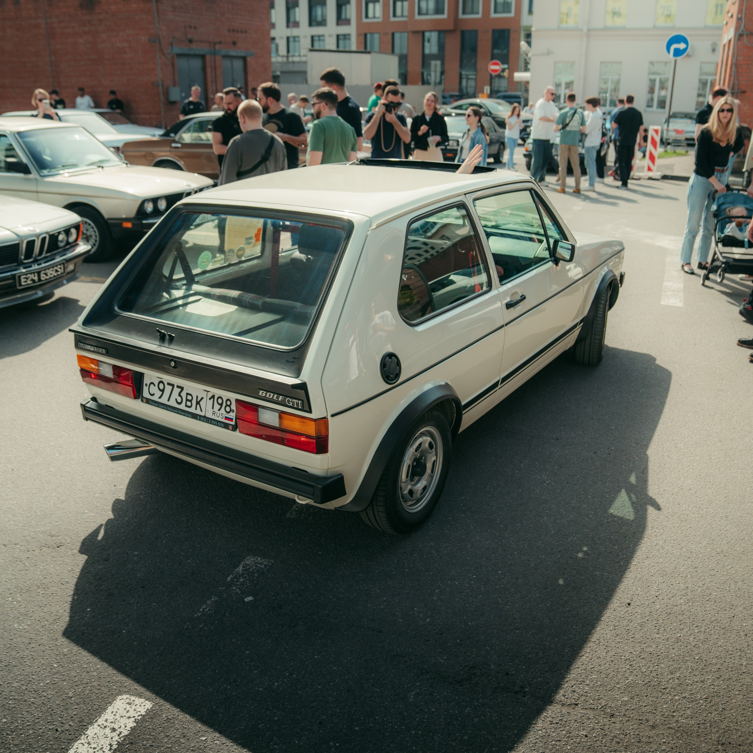 Cars and Coffee 19/04/25. Автомобильный фотограф Антон Цырулев