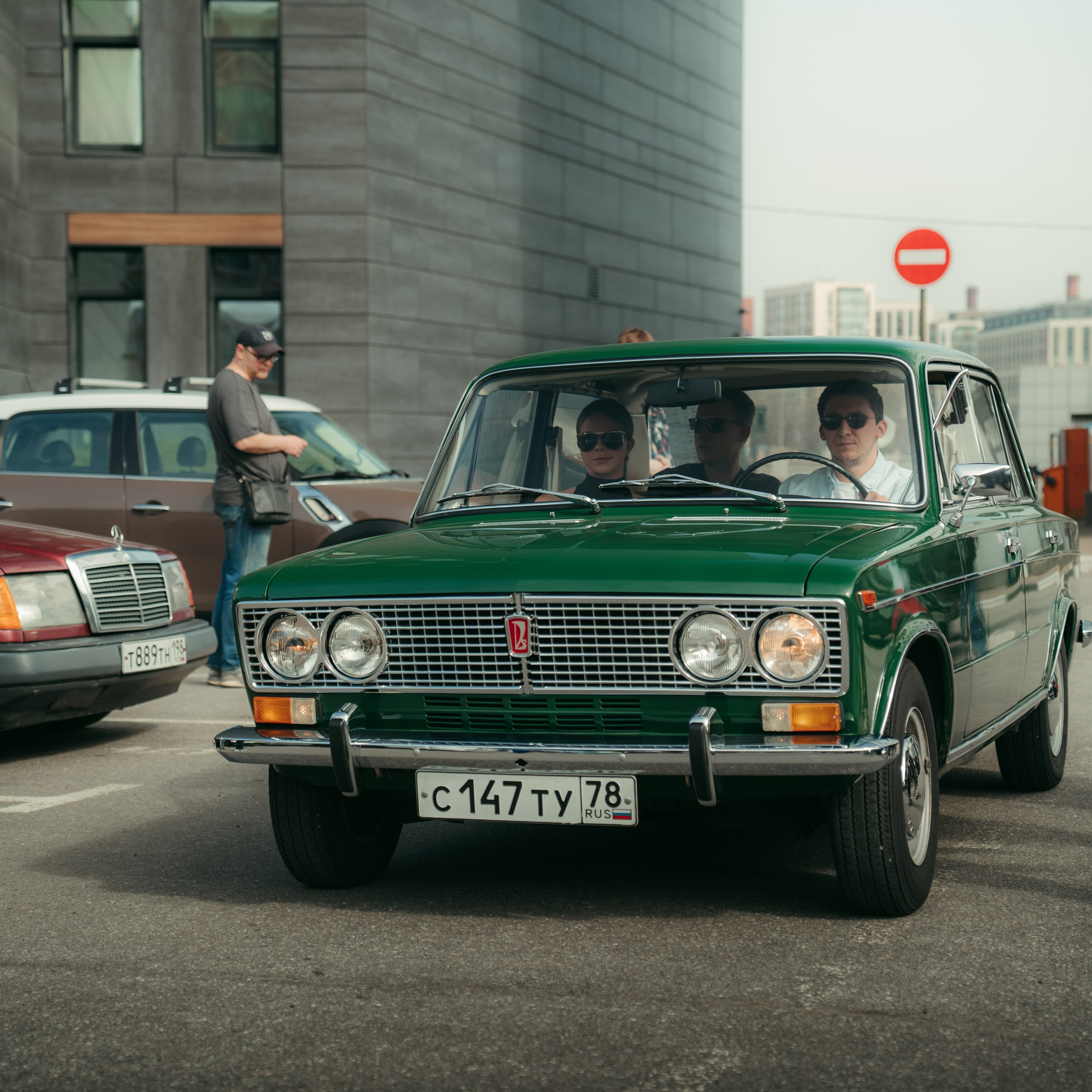 Cars and Coffee 19/04/25. Автомобильный фотограф Антон Цырулев