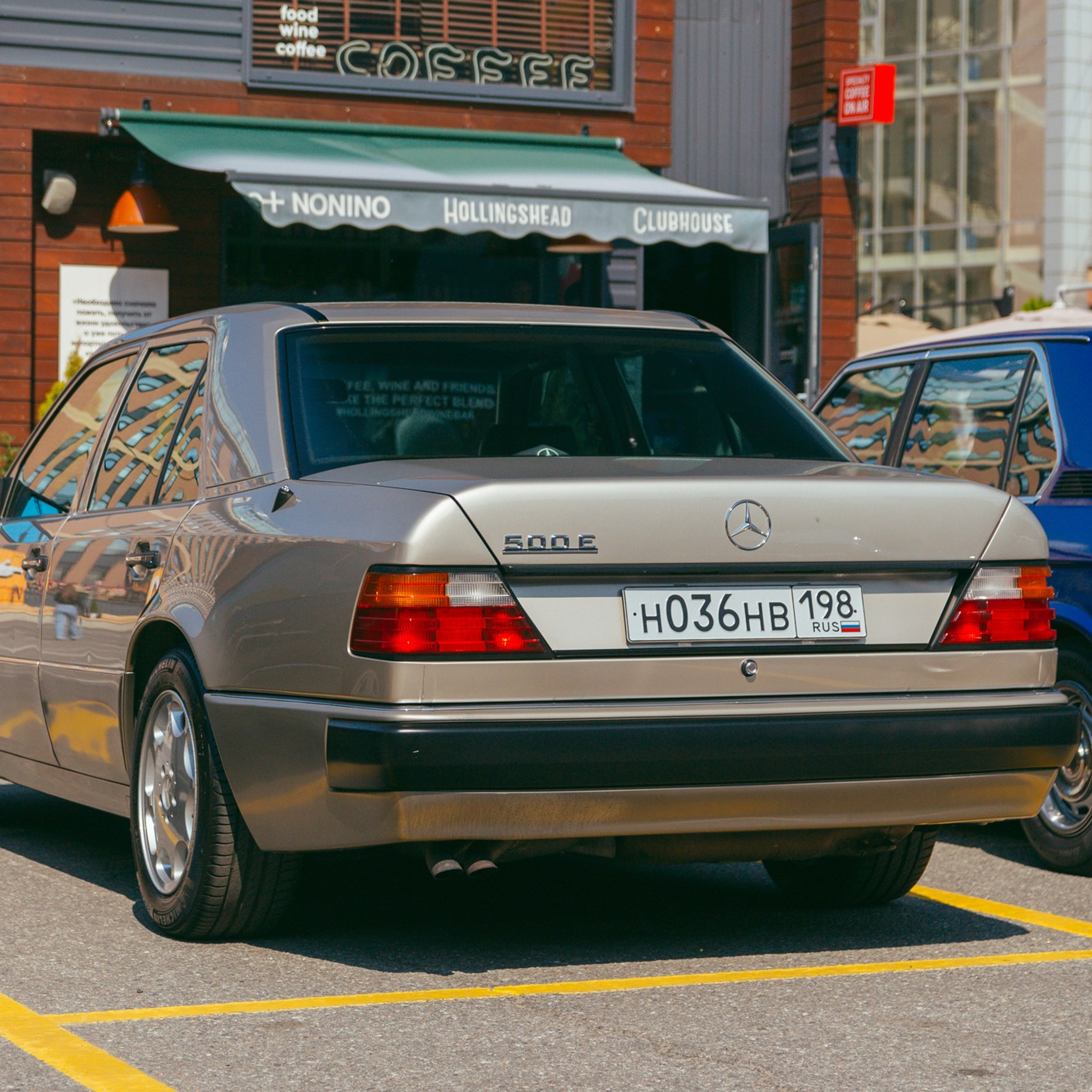 Cars and Coffee 17/06/23. Автомобильный фотограф Антон Цырулев