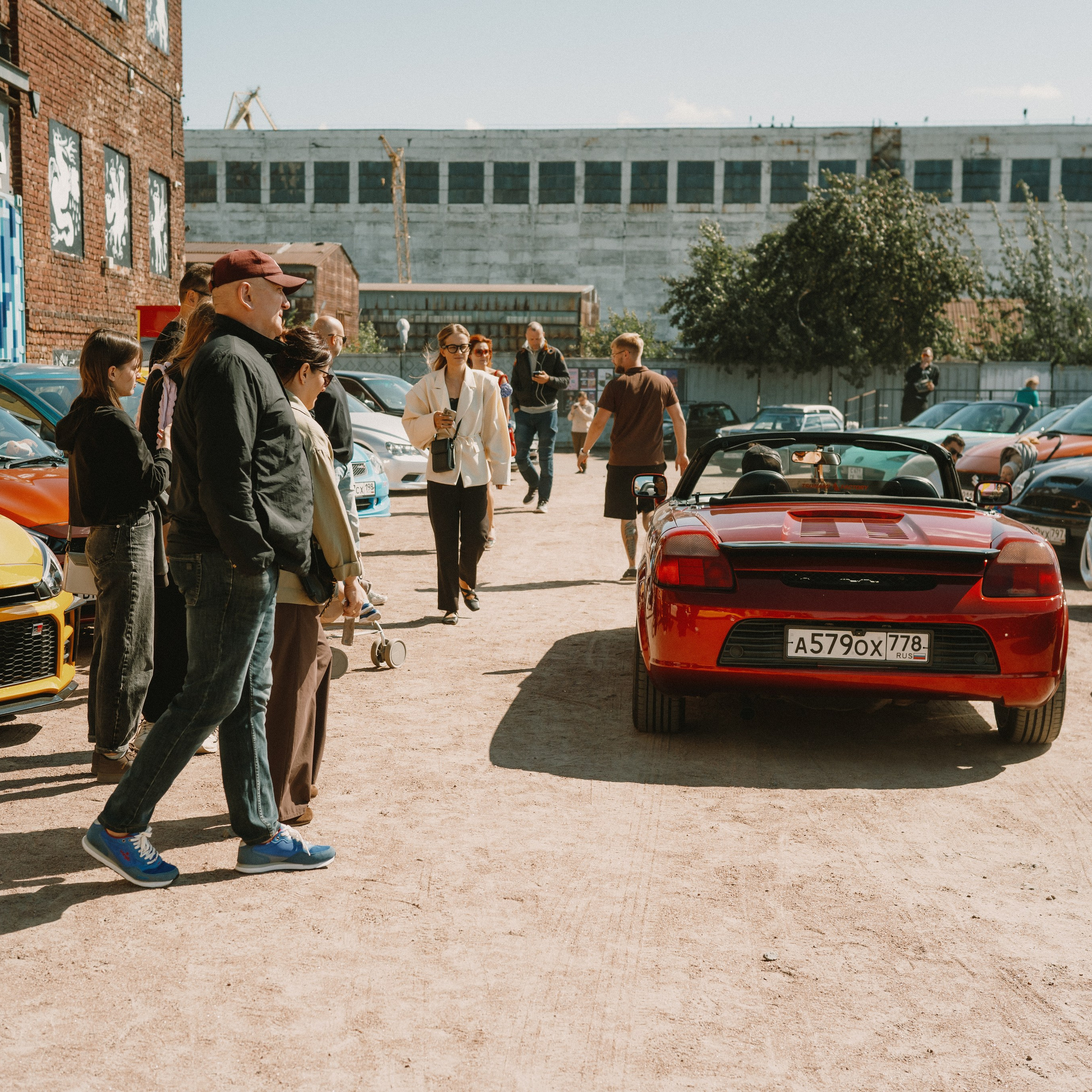 Cars and Coffee 08/08/26. Автомобильный фотограф Антон Цырулев