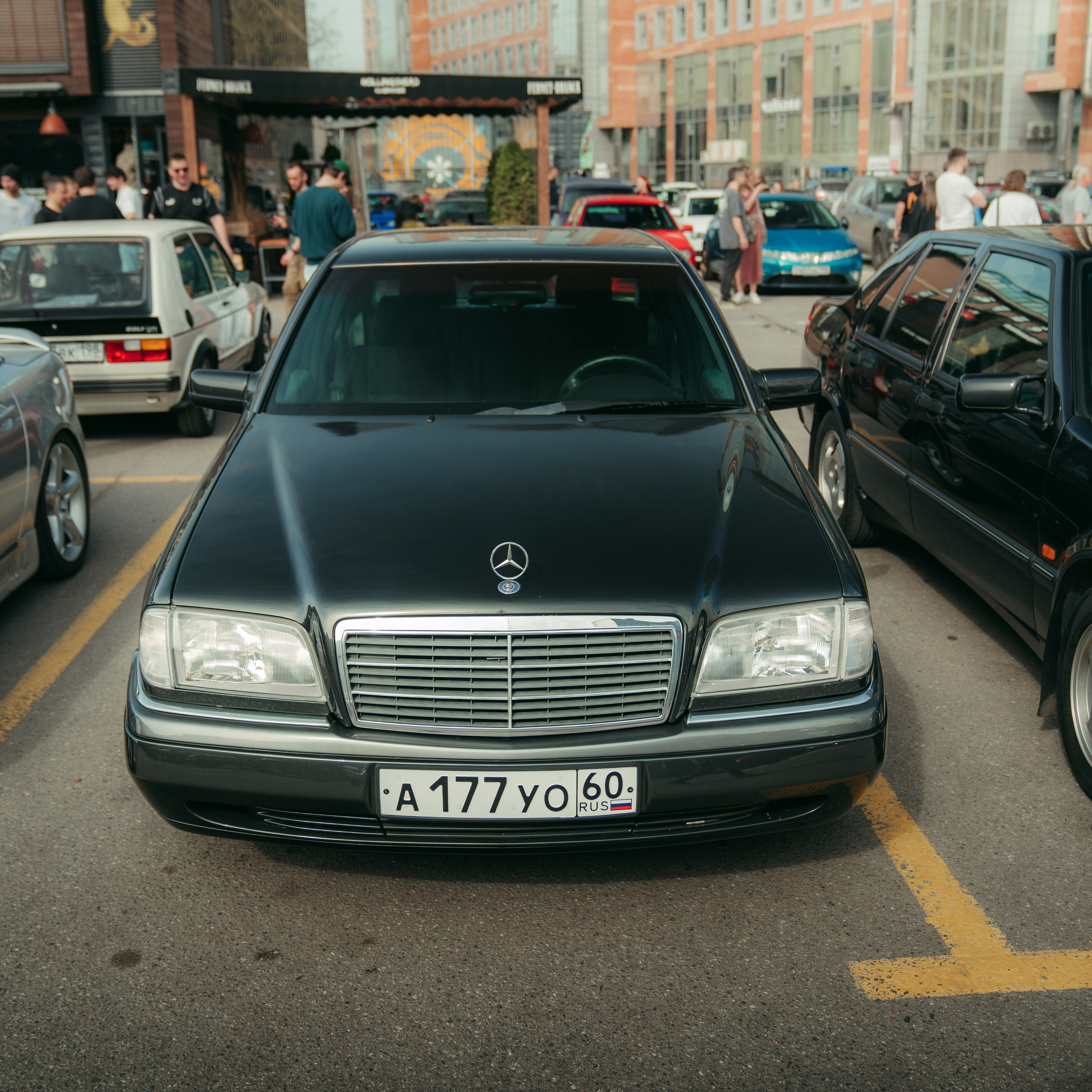 Cars and Coffee 19/04/25. Автомобильный фотограф Антон Цырулев