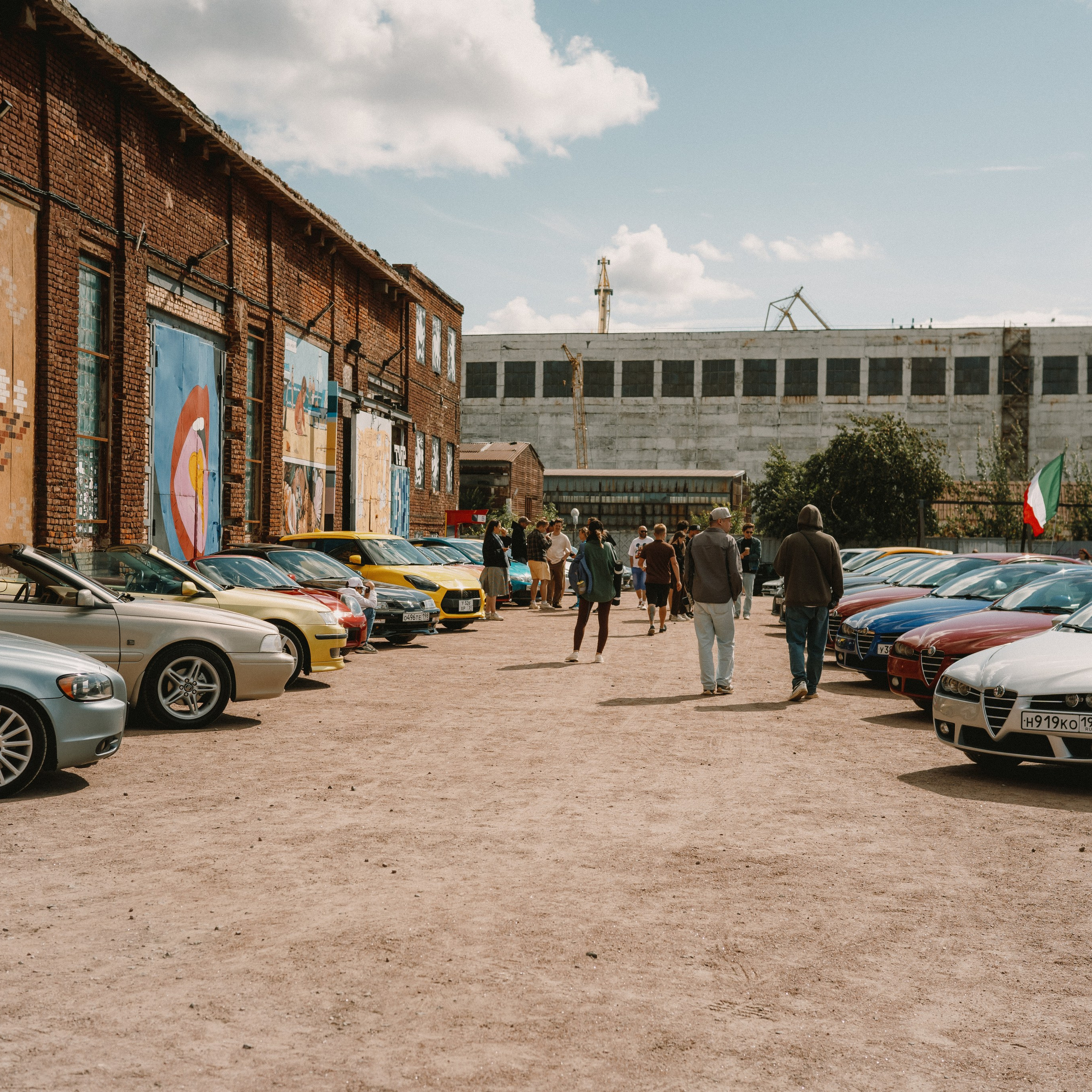 Cars and Coffee 08/08/26. Автомобильный фотограф Антон Цырулев