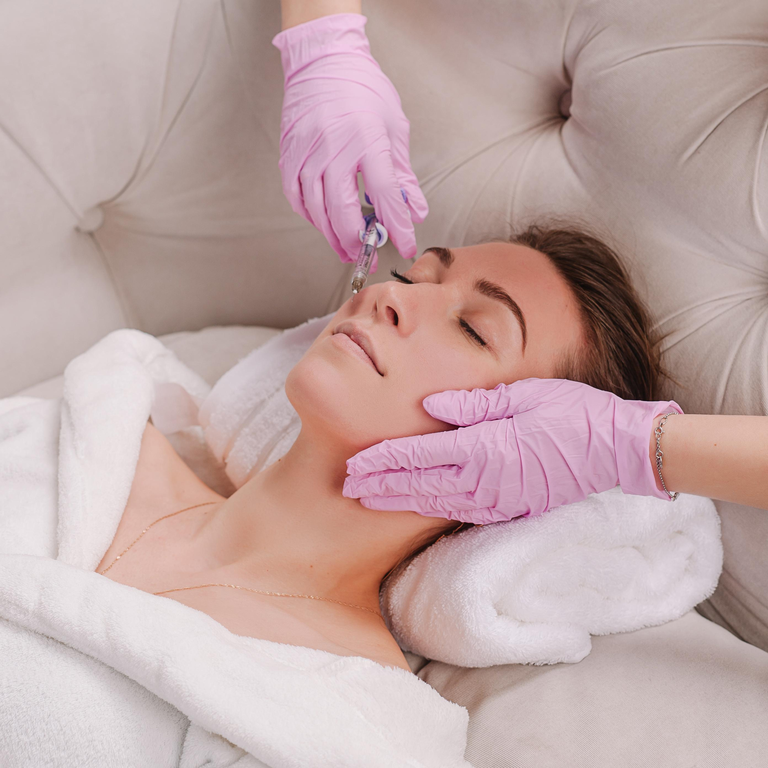 Косметолог