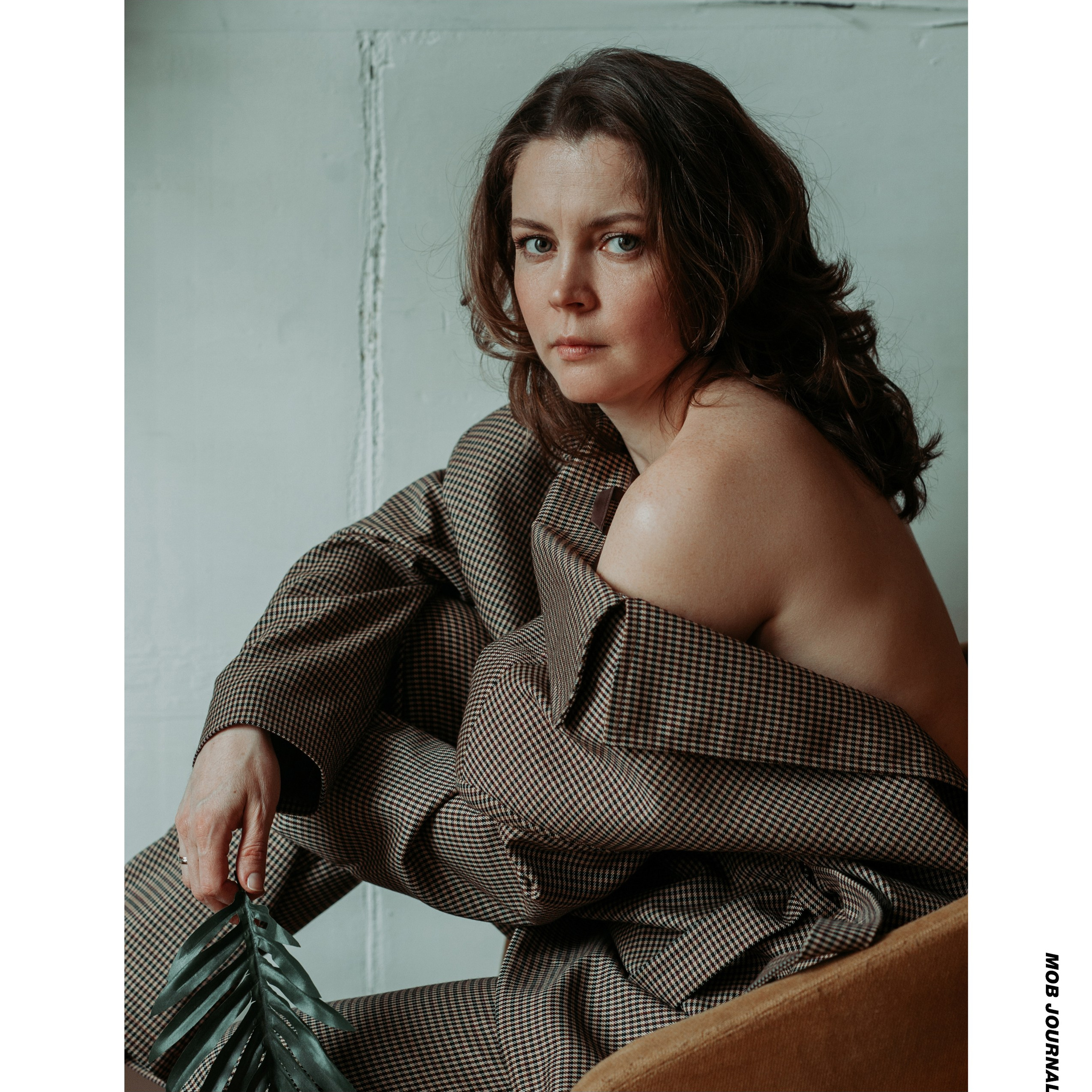 Публикация в иностранных журналах INTRAmagazine и MOB