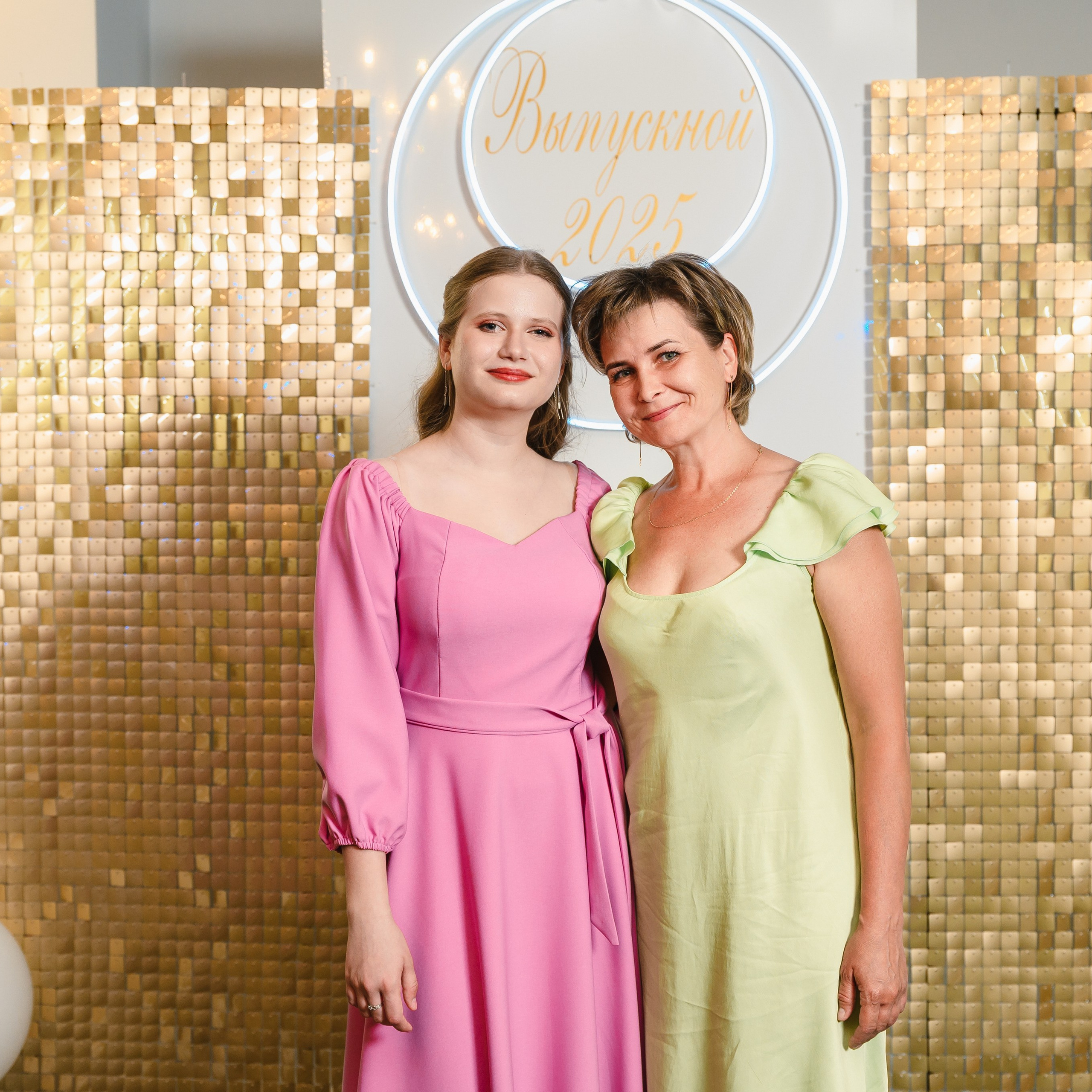 Выпускной в Малахите. Wedding and family photographer USA