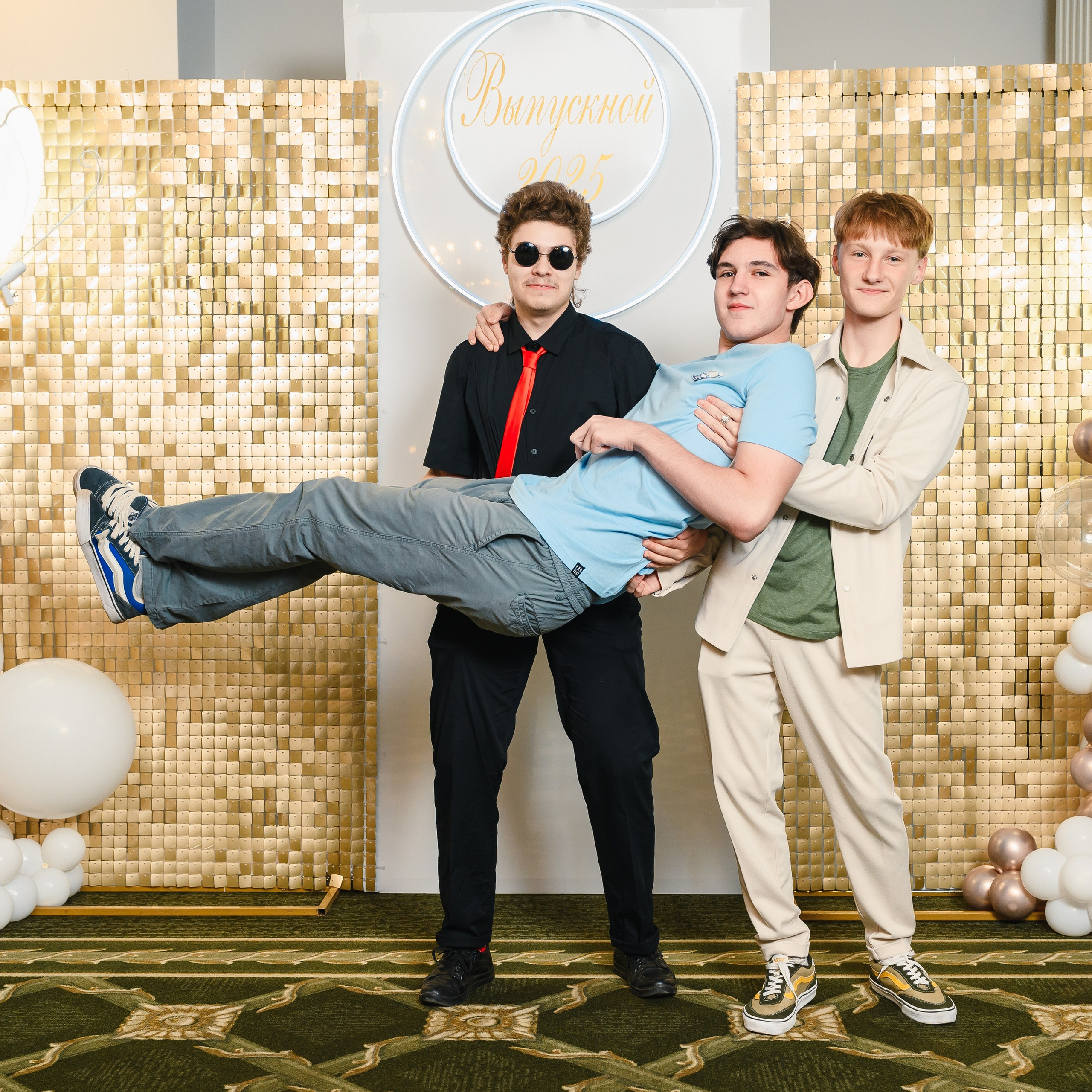 Выпускной в Малахите. Wedding and family photographer USA