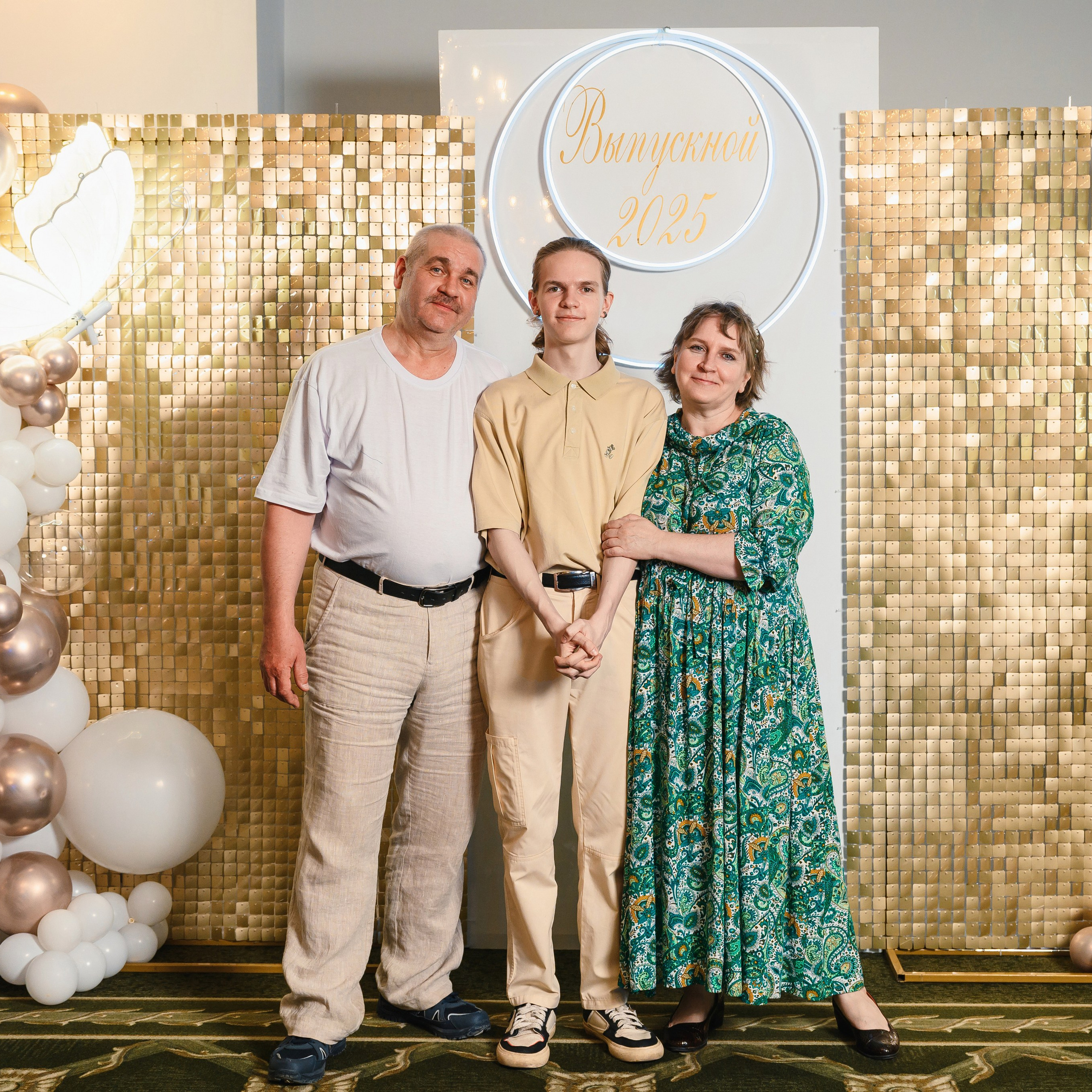 Выпускной в Малахите. Wedding and family photographer USA