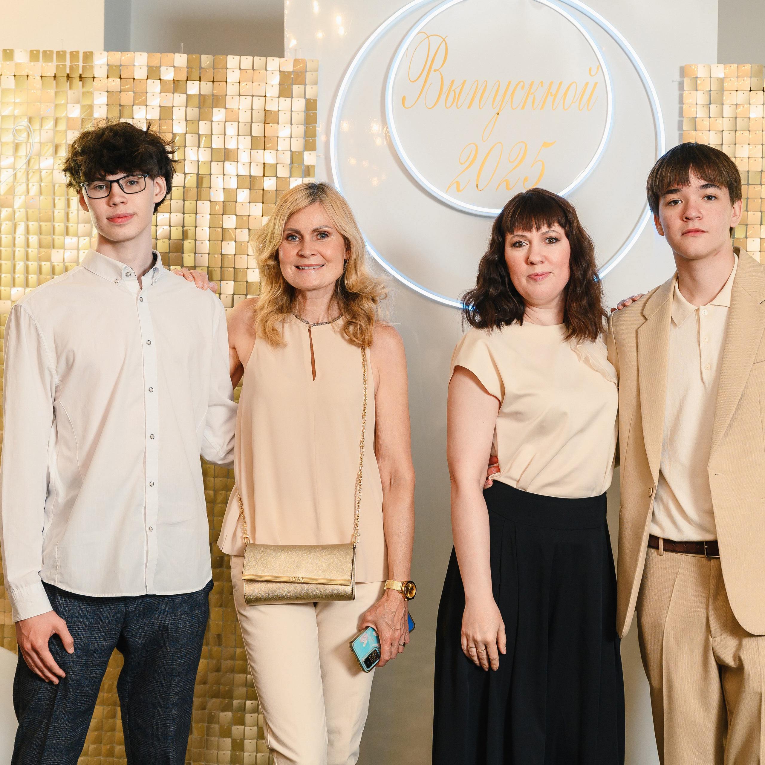 Выпускной в Малахите. Wedding and family photographer USA