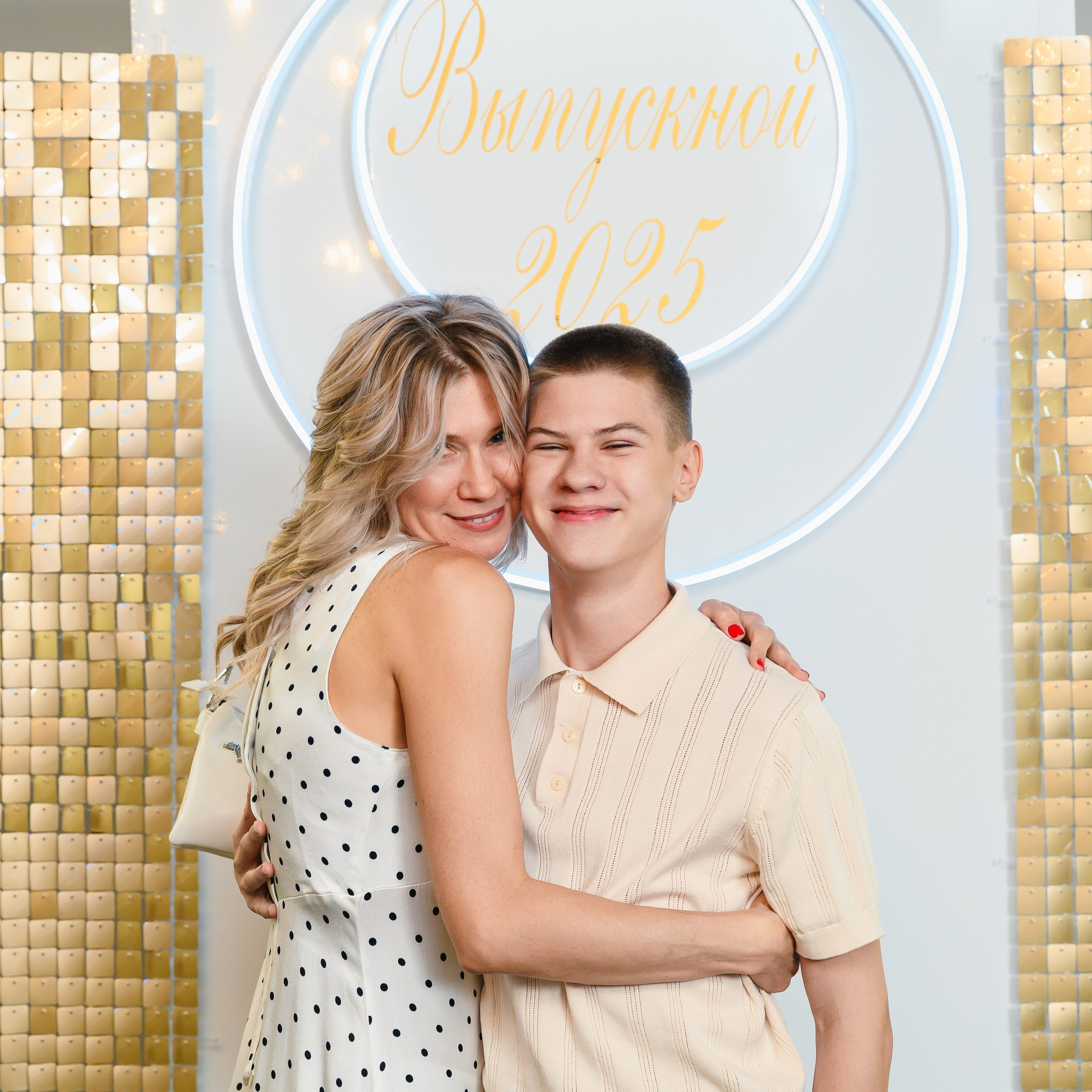 Выпускной в Малахите. Wedding and family photographer USA