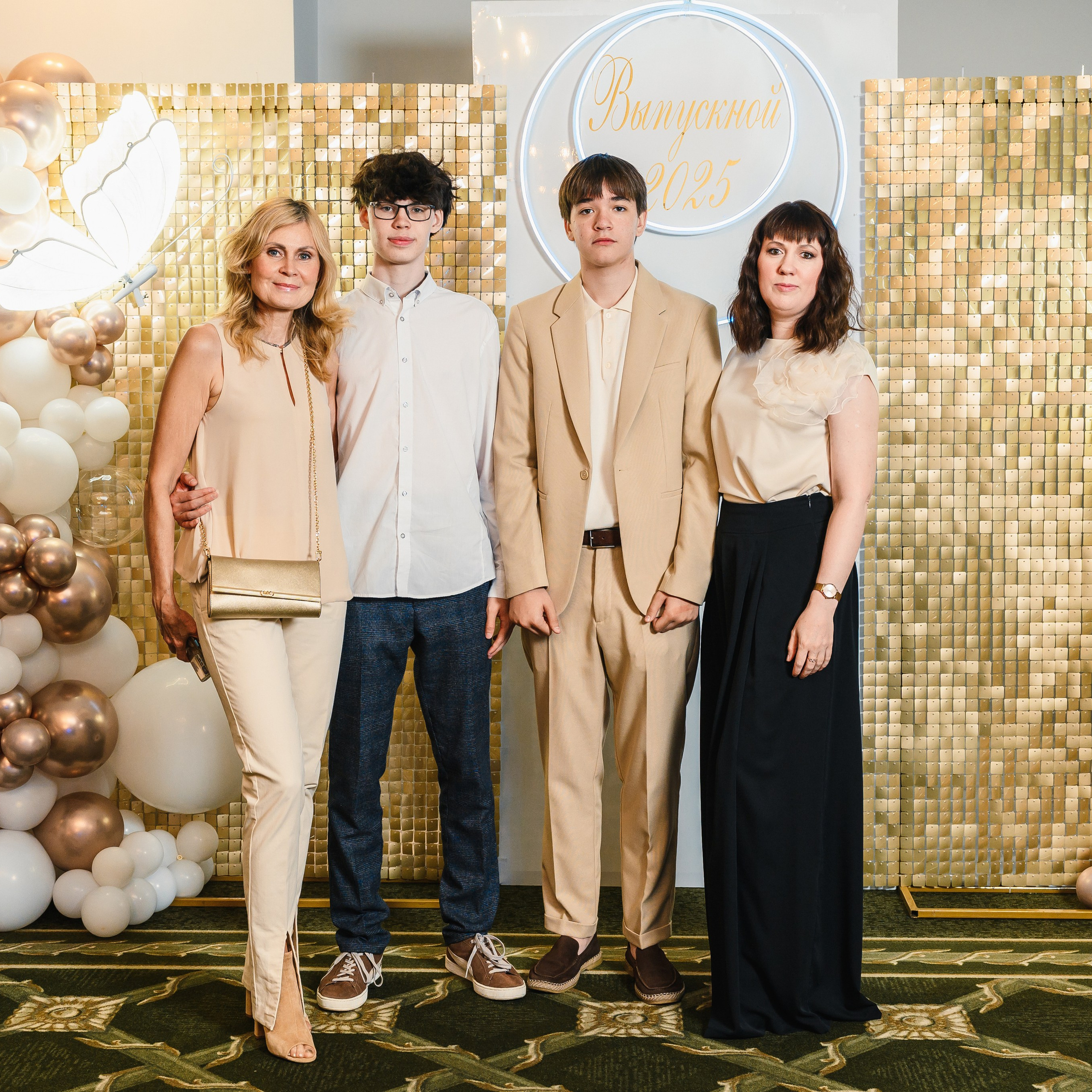 Выпускной в Малахите. Wedding and family photographer USA