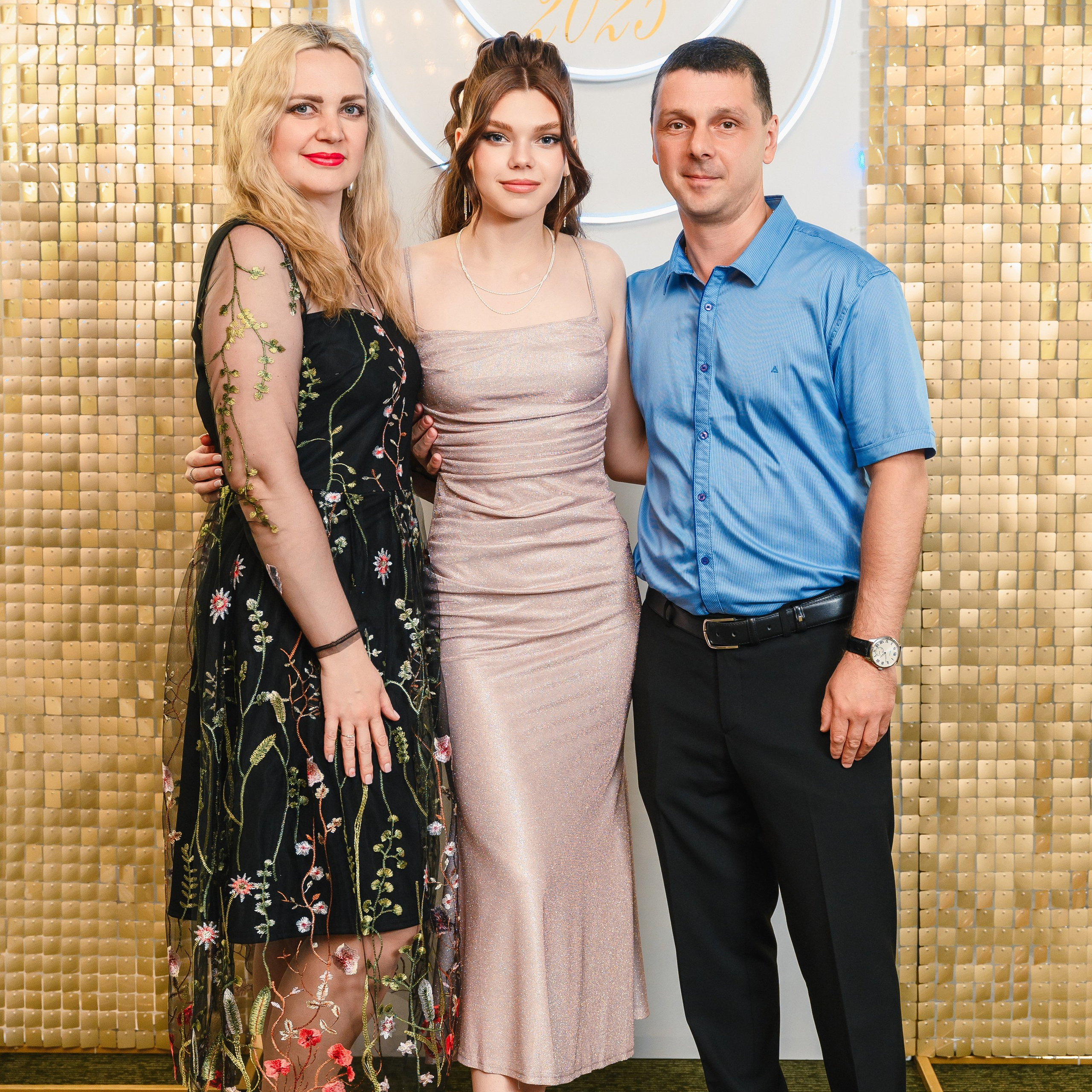 Выпускной в Малахите. Wedding and family photographer USA