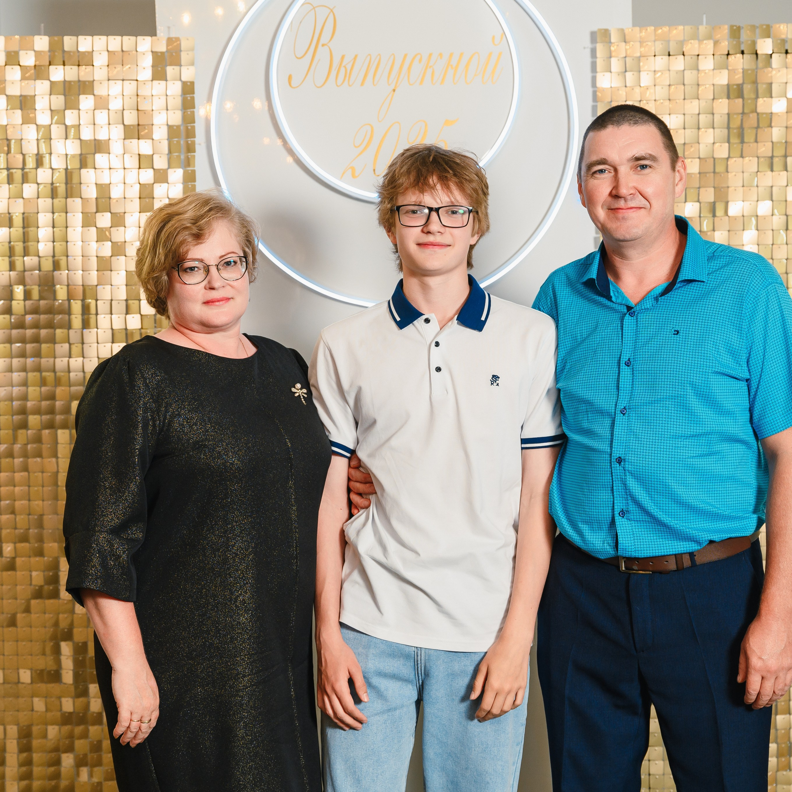 Выпускной в Малахите. Wedding and family photographer USA