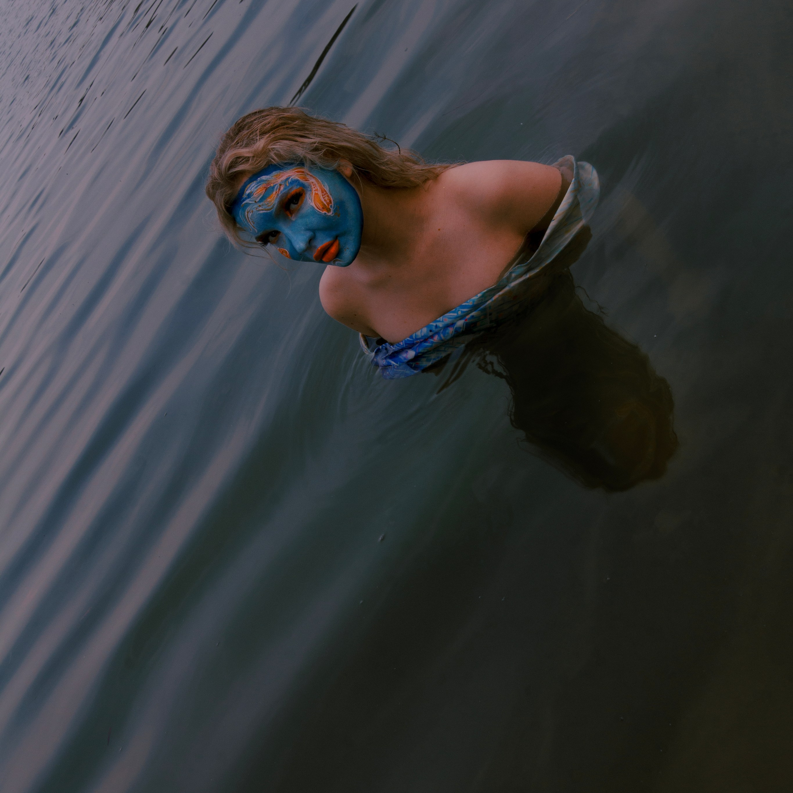 Золотая, ты как здесь оказалась?