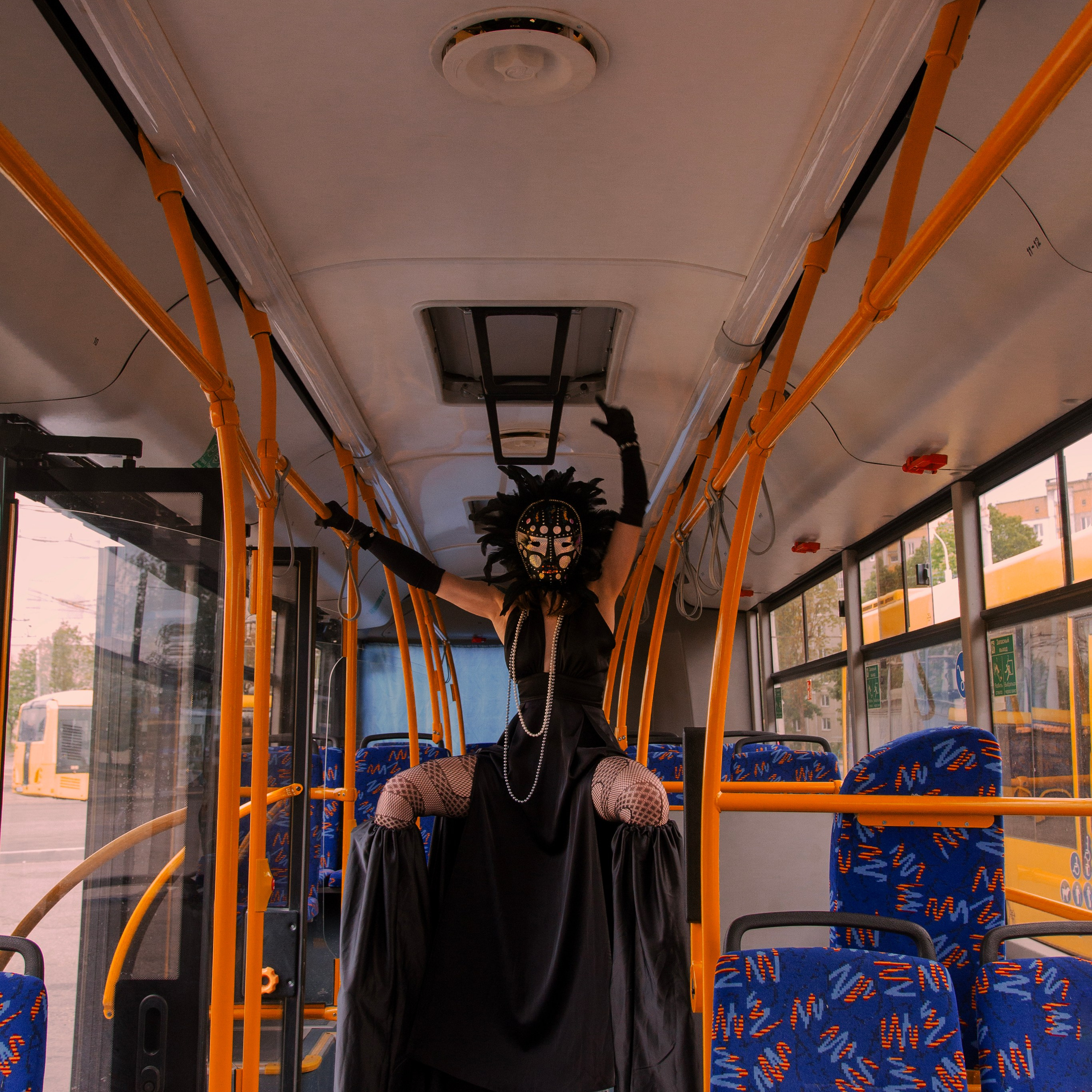 Среди родных домов и пейзажей