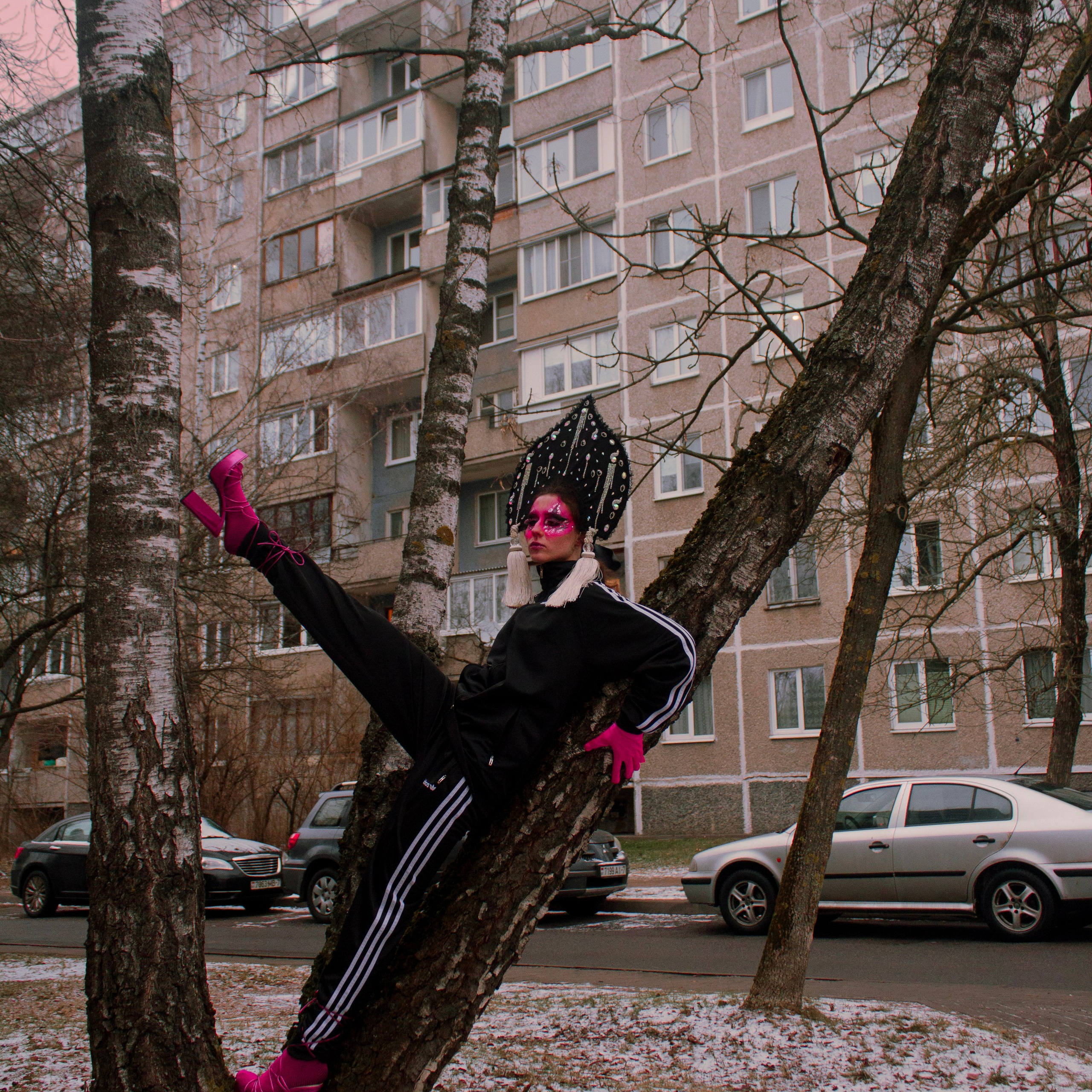 Гламурная девочка с твоего двора