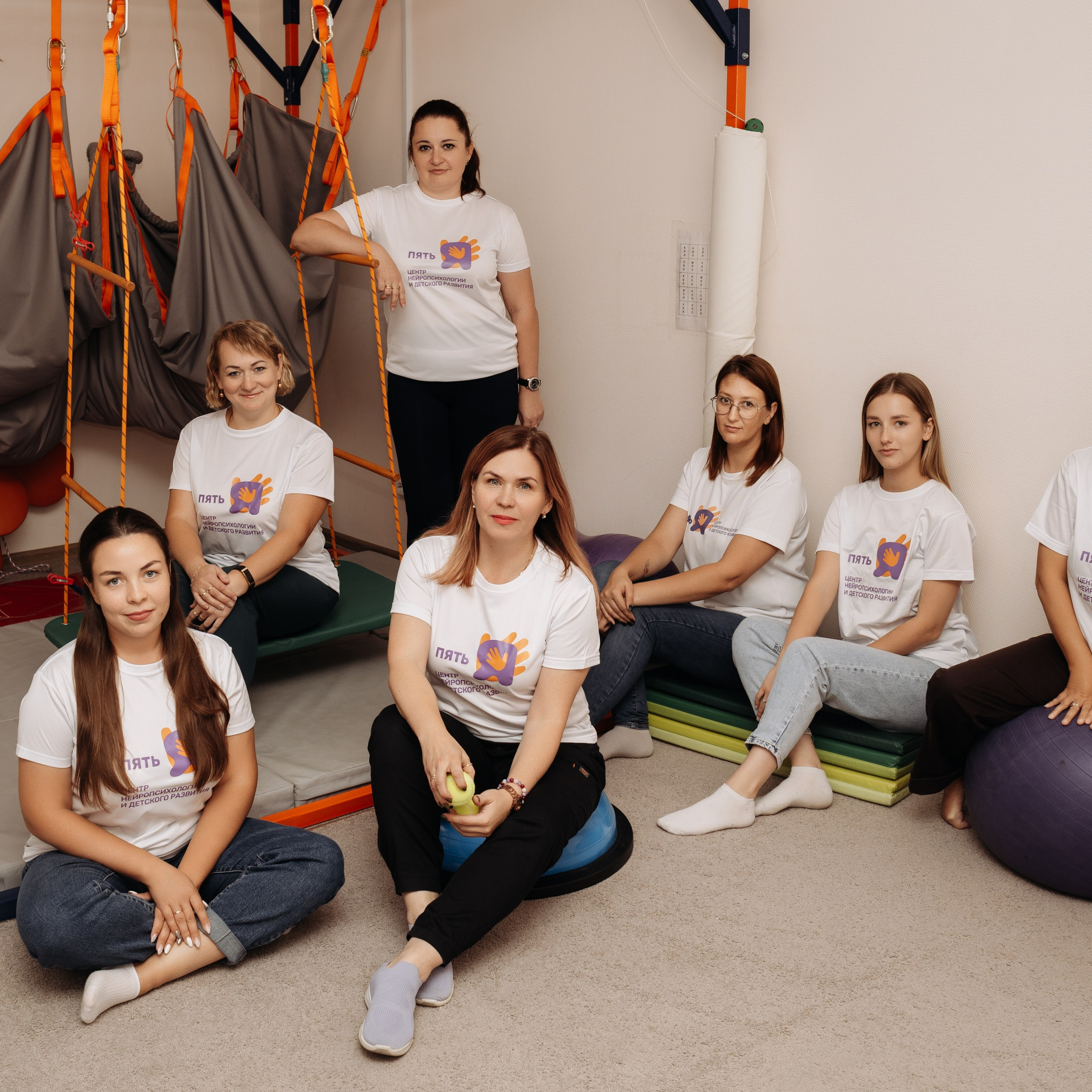 Контентная фотосъемка для сотрудников центра нейропсихологии и детского развития