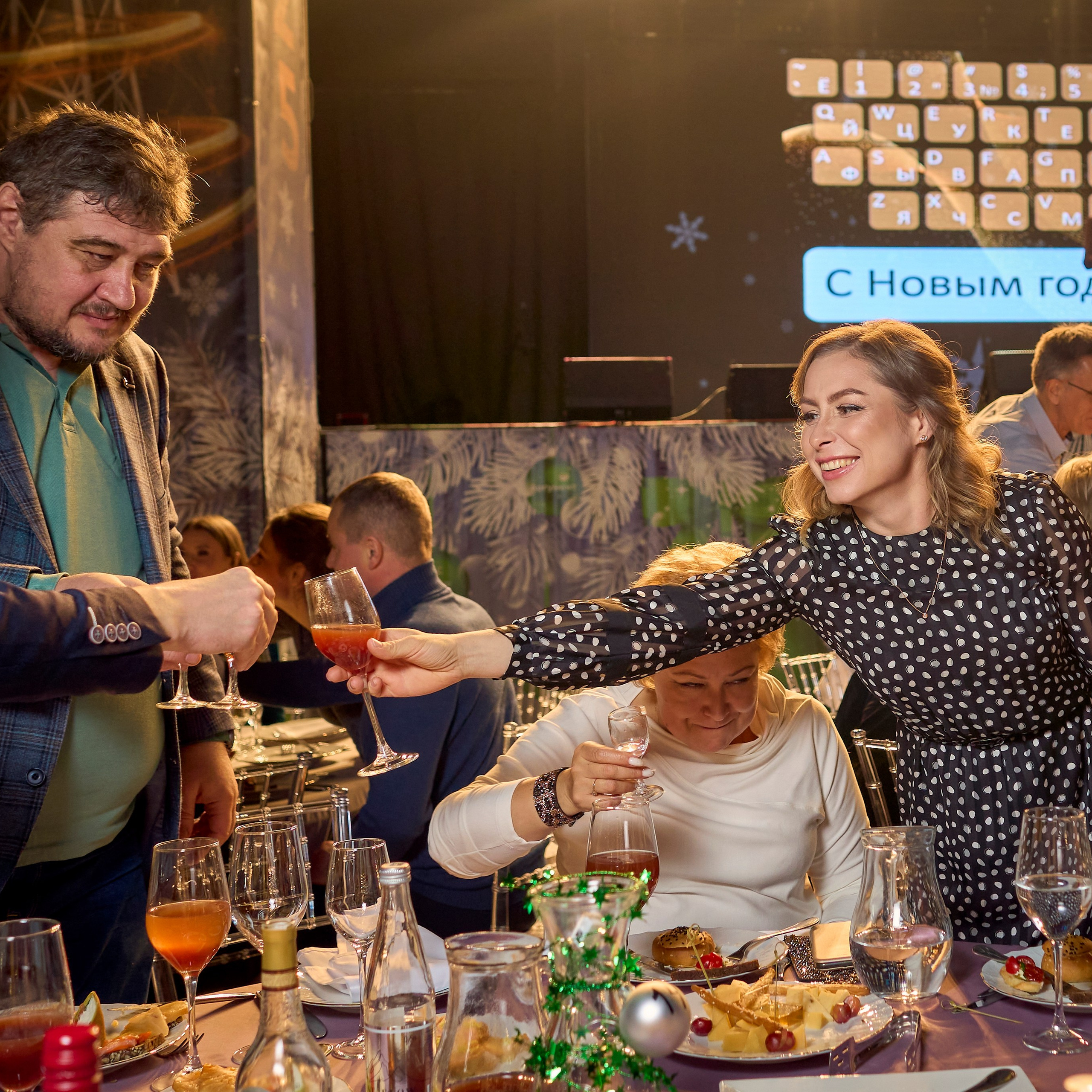 Взрослые мероприятия. Контент фотограф в Санкт-Петербурге Эрик Шартон