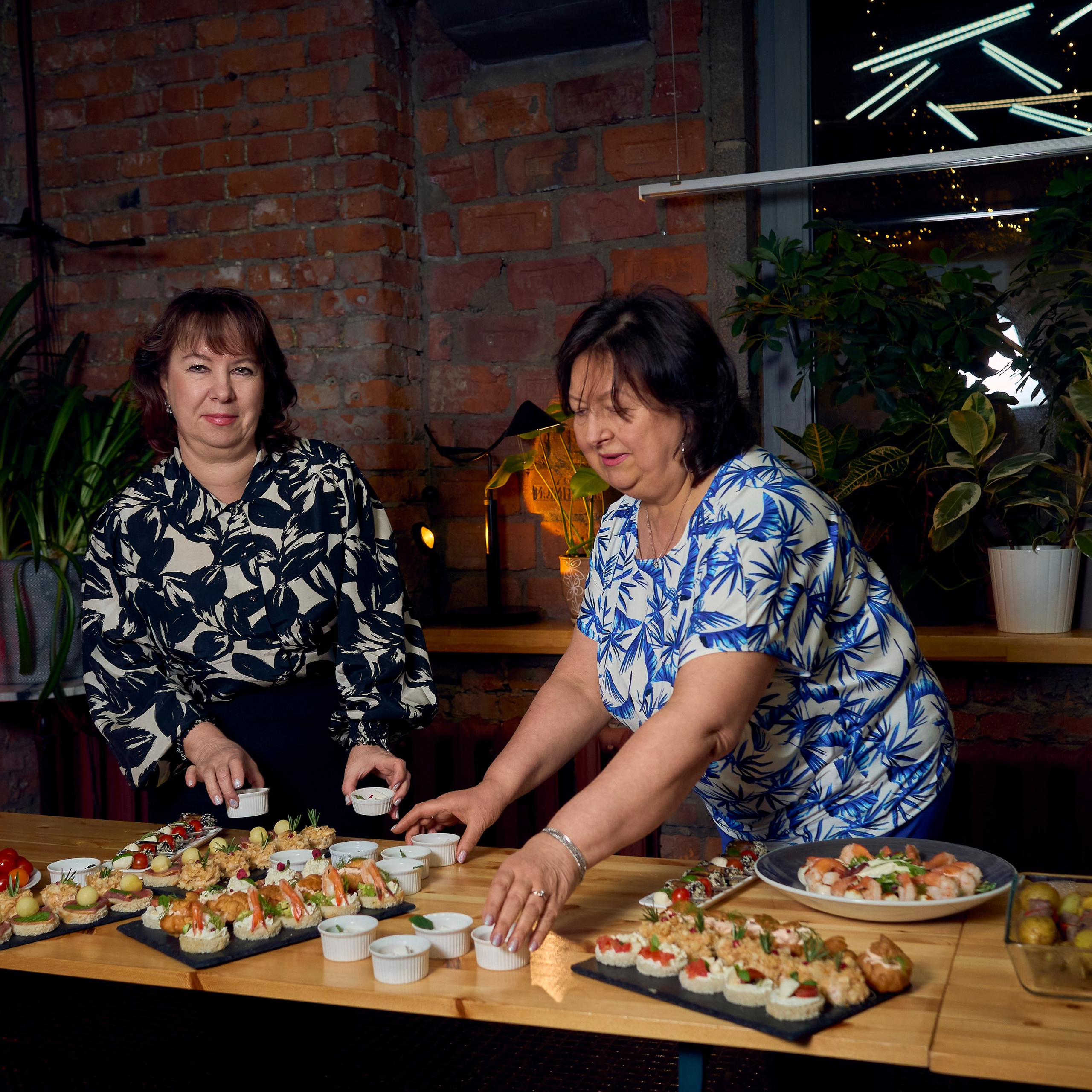 Взрослые мероприятия. Контент фотограф в Санкт-Петербурге Эрик Шартон