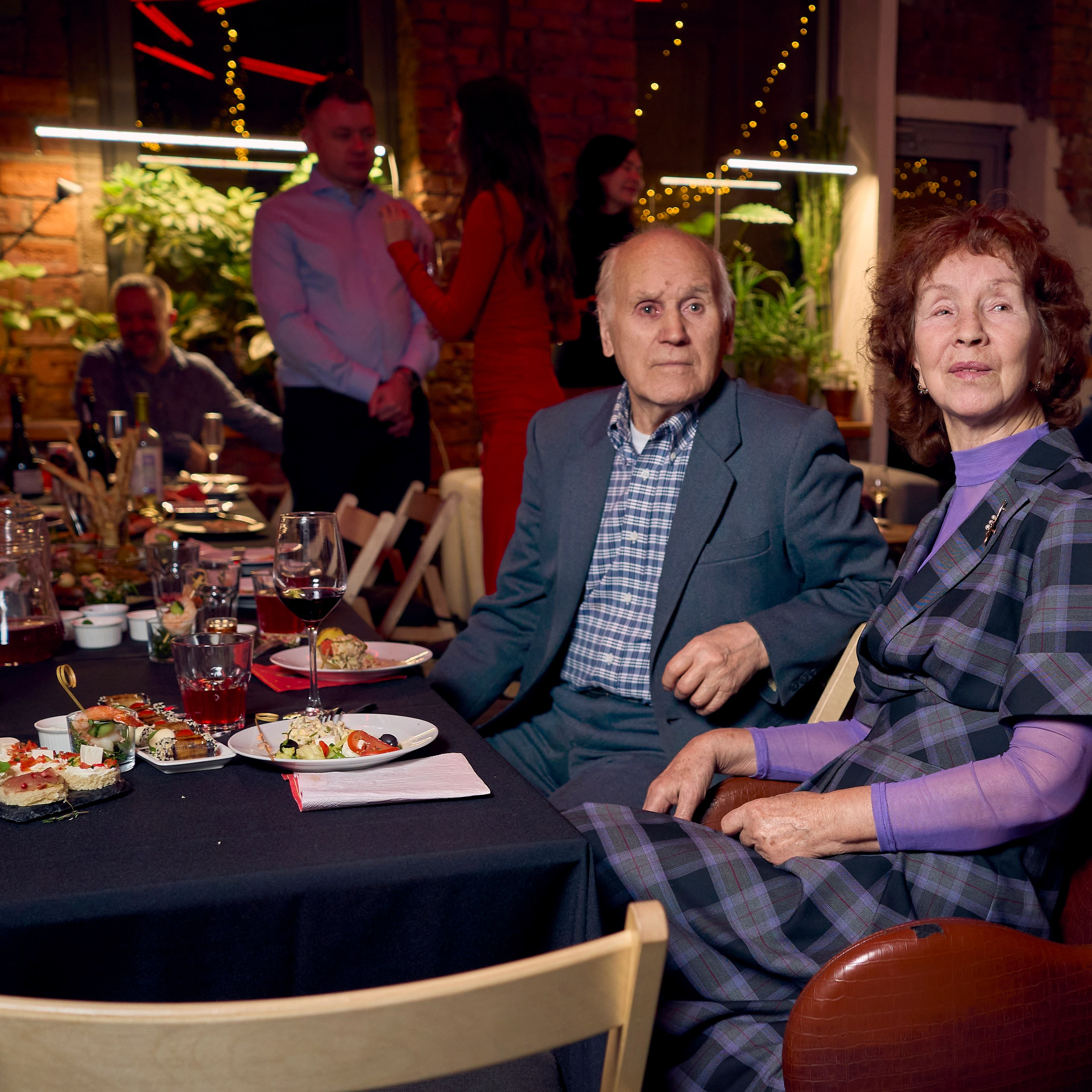 Взрослые мероприятия. Контент фотограф в Санкт-Петербурге Эрик Шартон