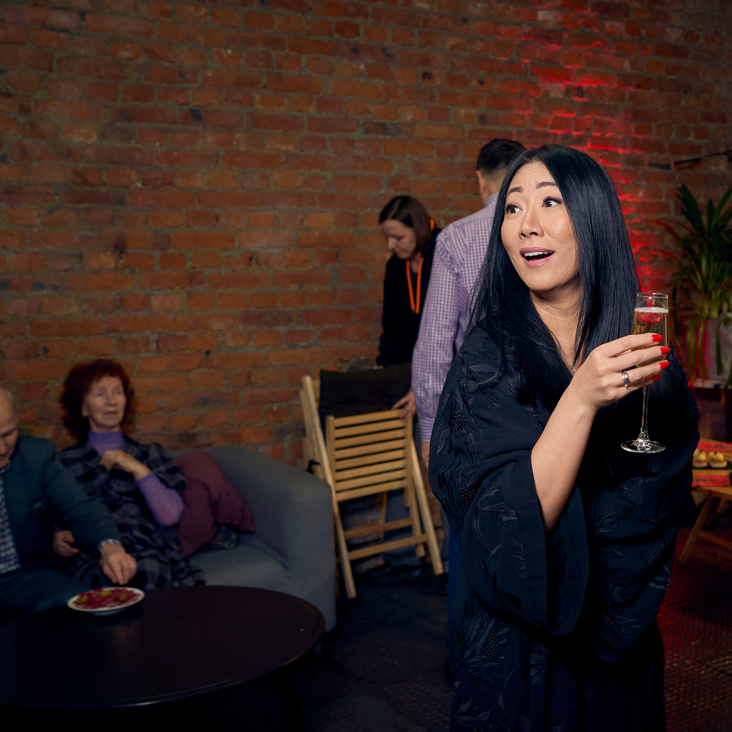 Взрослые мероприятия. Контент фотограф в Санкт-Петербурге Эрик Шартон