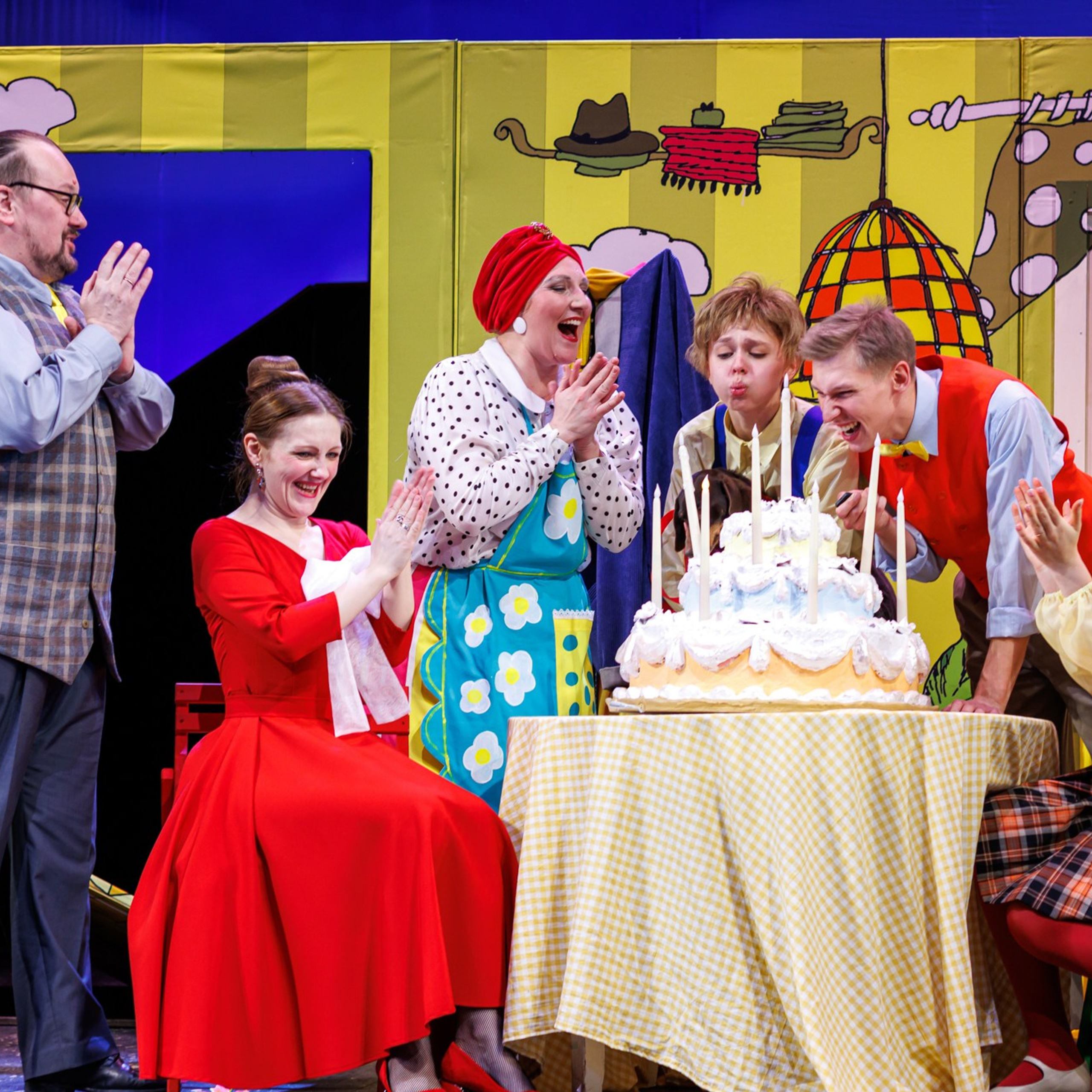 МАЛЫШ И КАРЛСОН