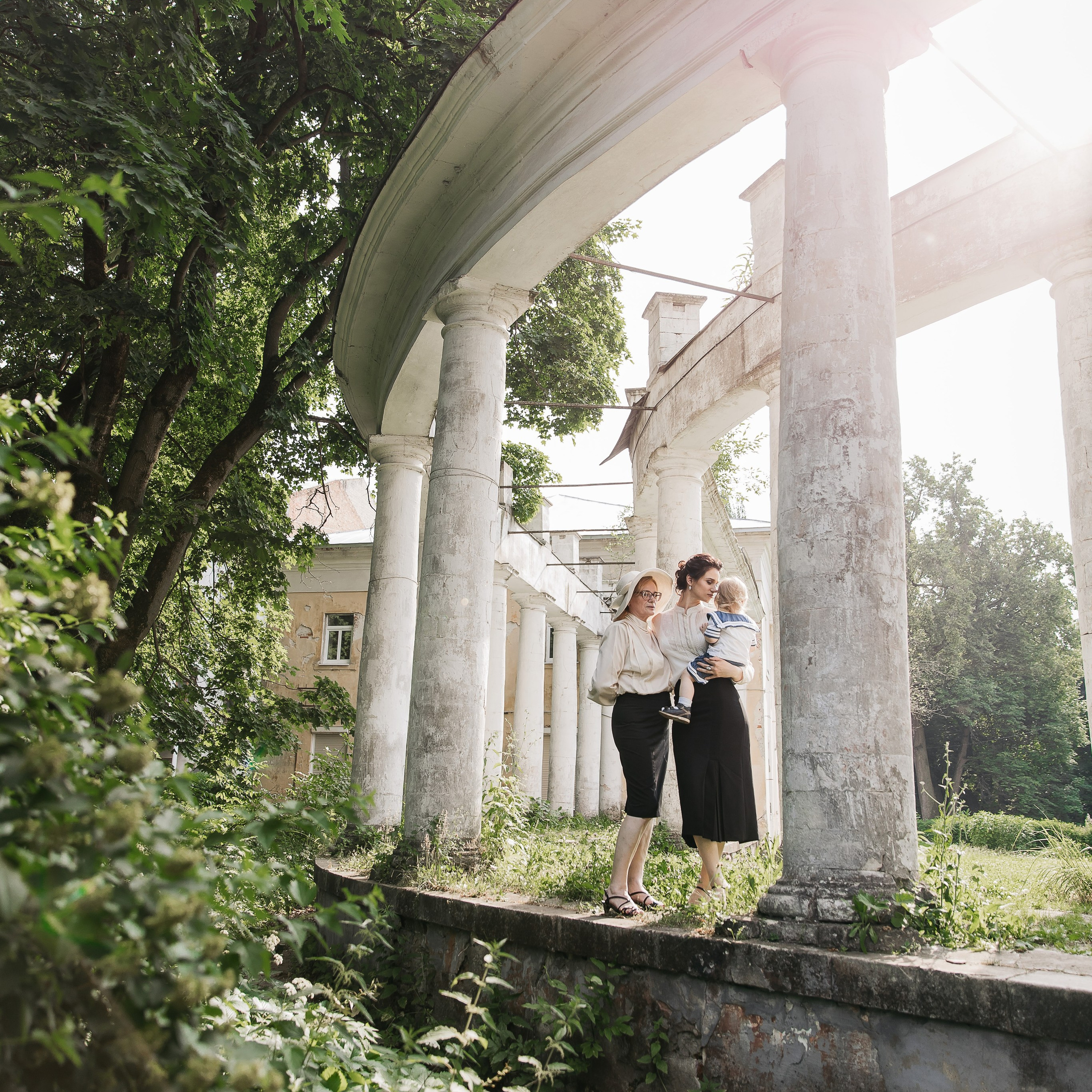 Ольга, Людмила, Петя и Юра