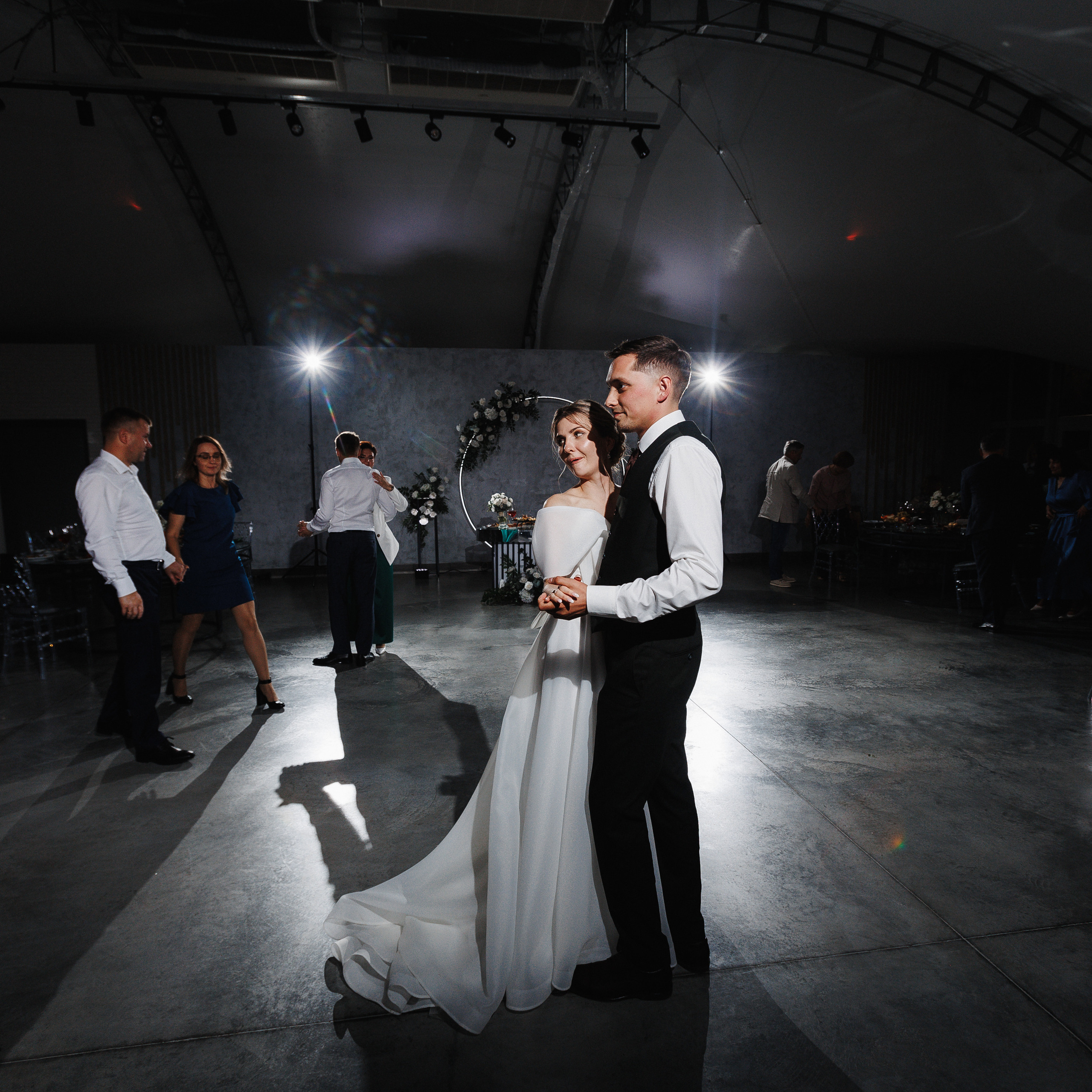 Оля и Данил. Семейный свадебный фотограф Семен Егоров