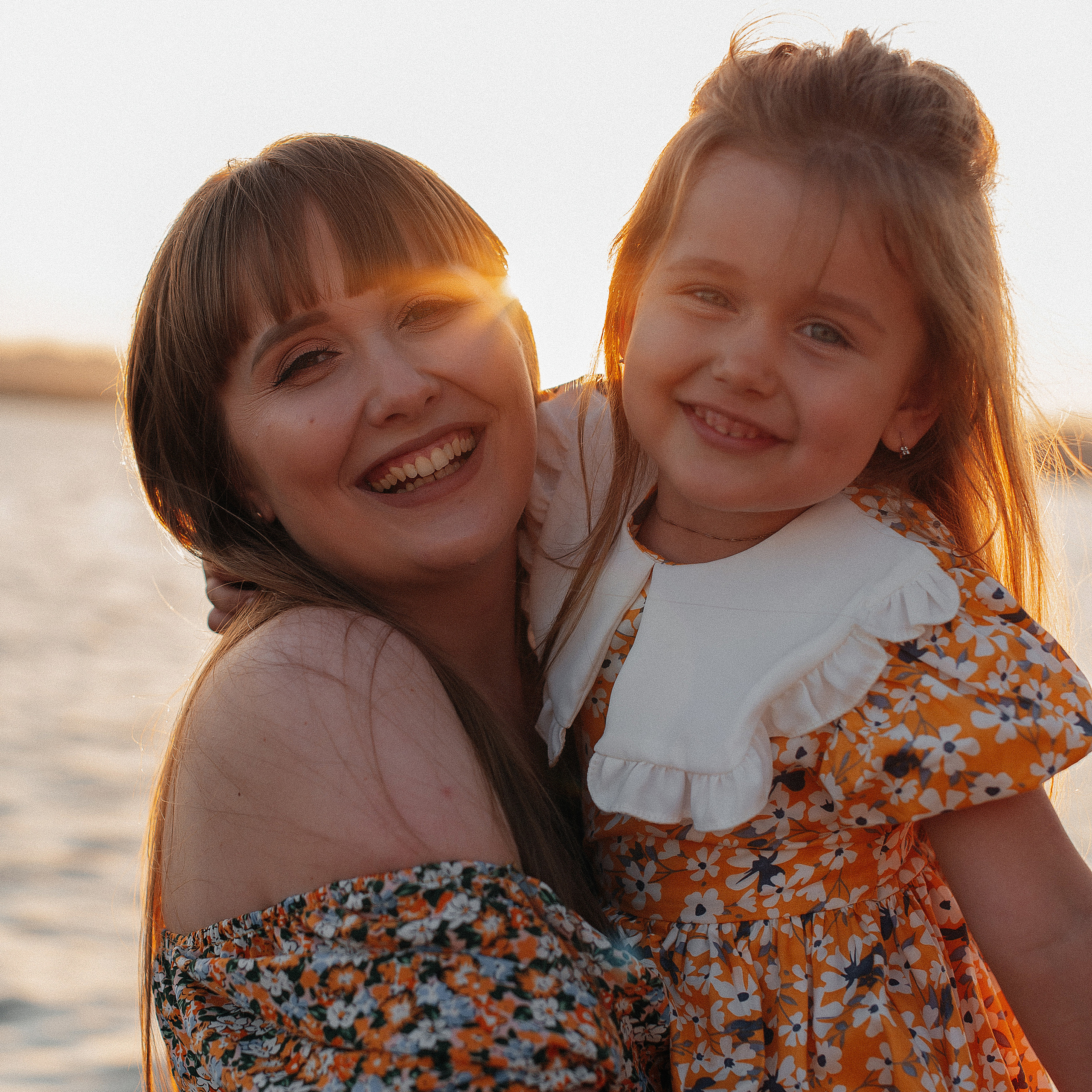 Надя и Даша