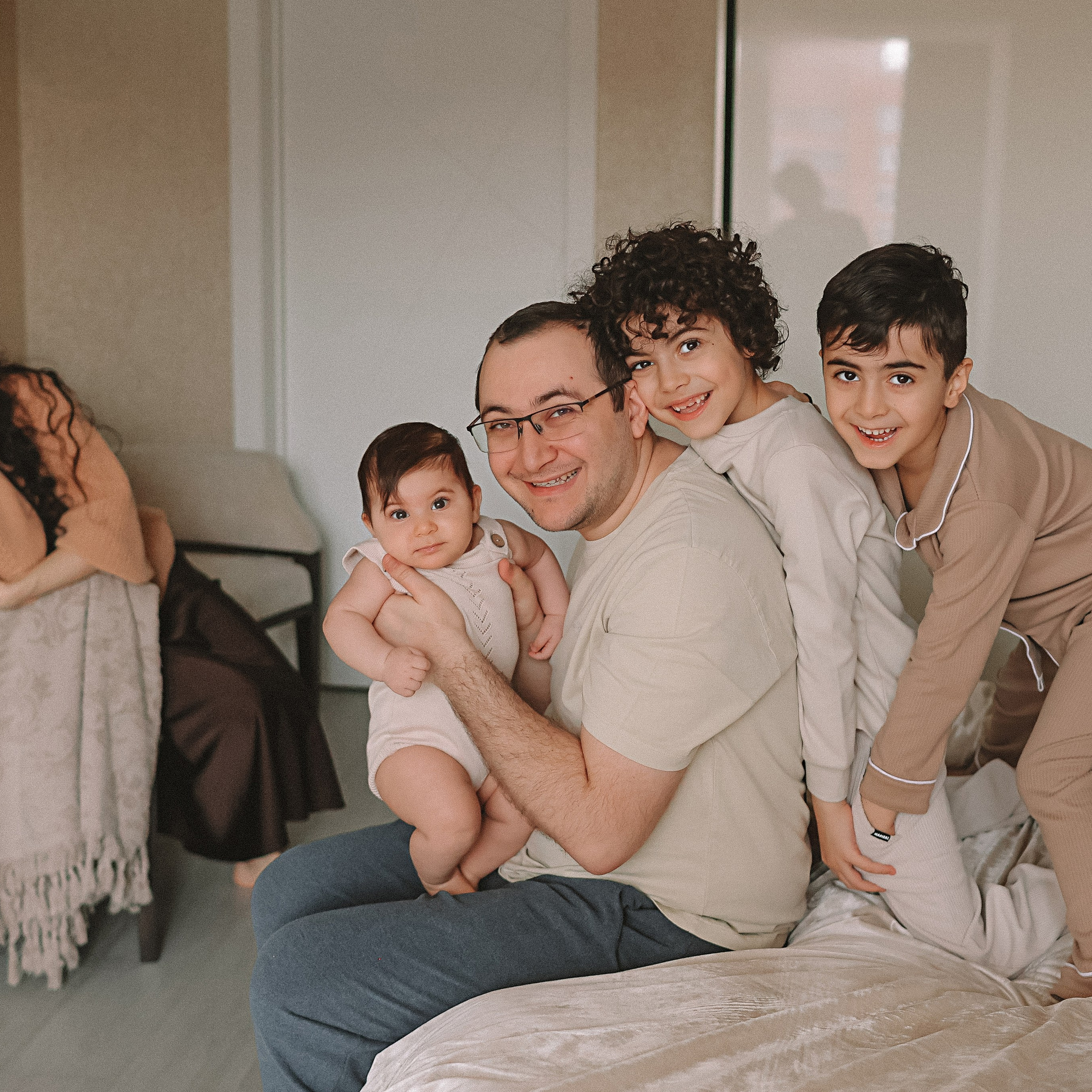 с малышкой