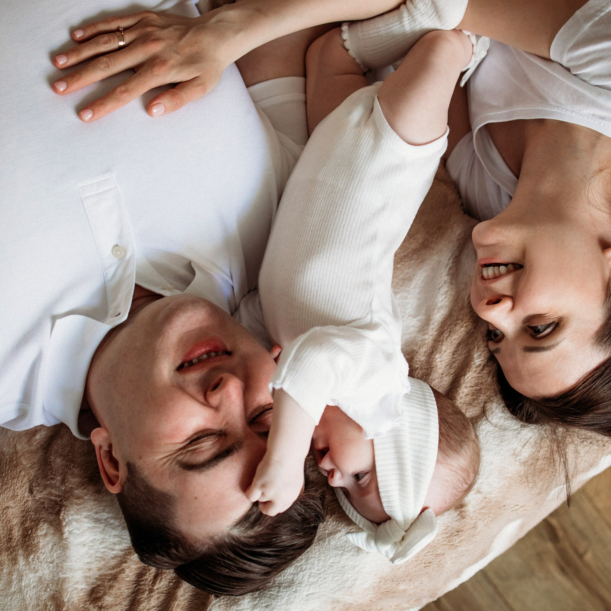 Лена, Саша, Александра