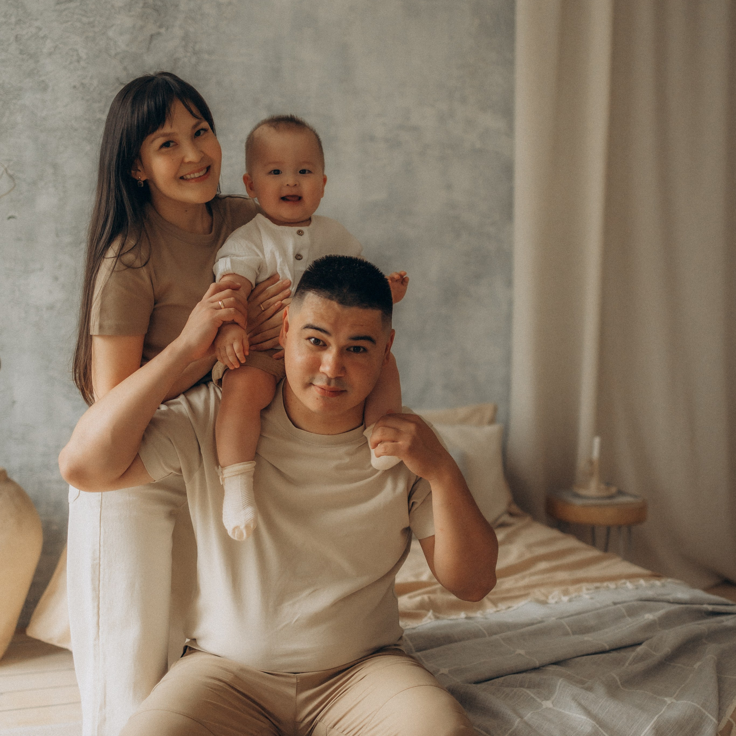 Алия: семейная в студии