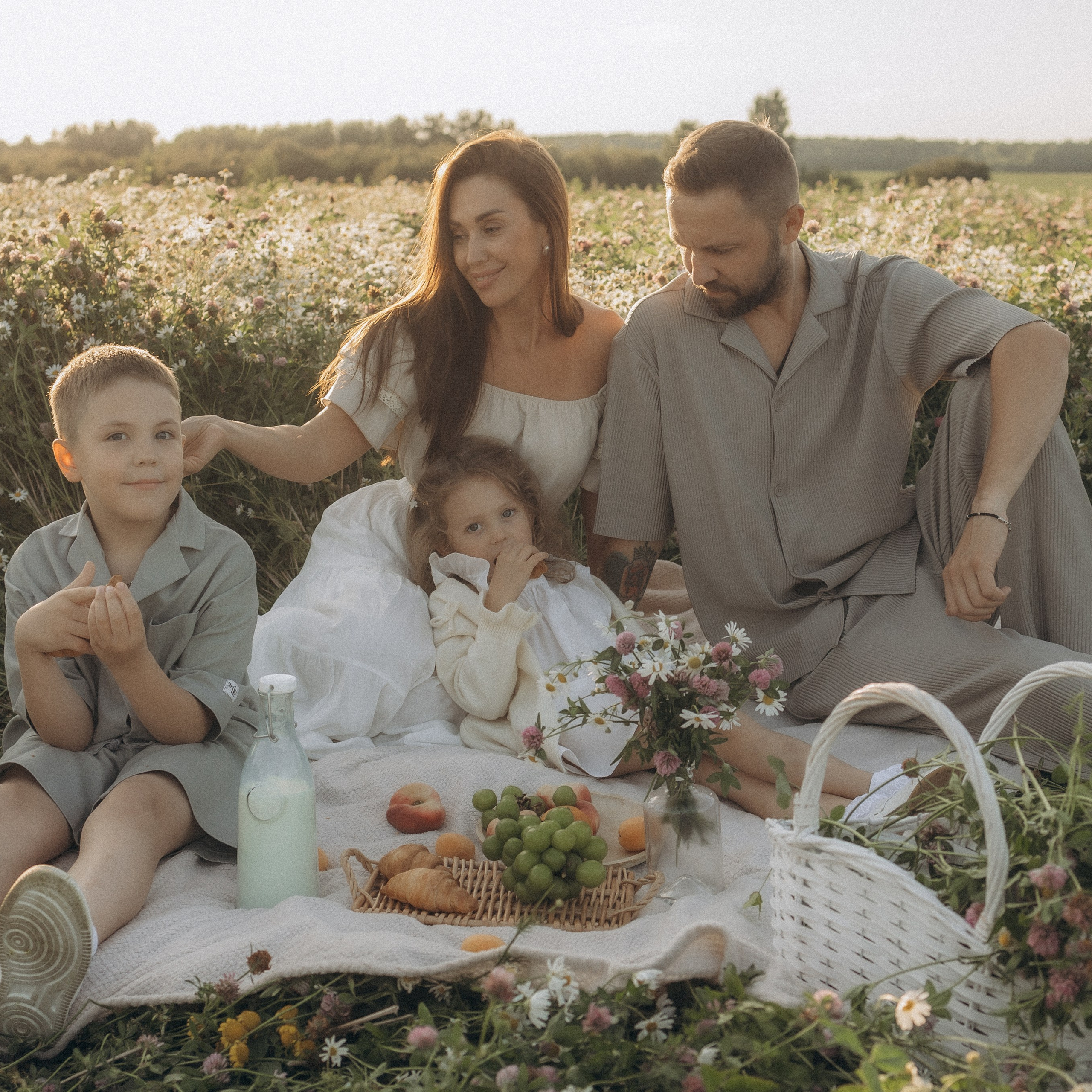 Семейная в ромашках