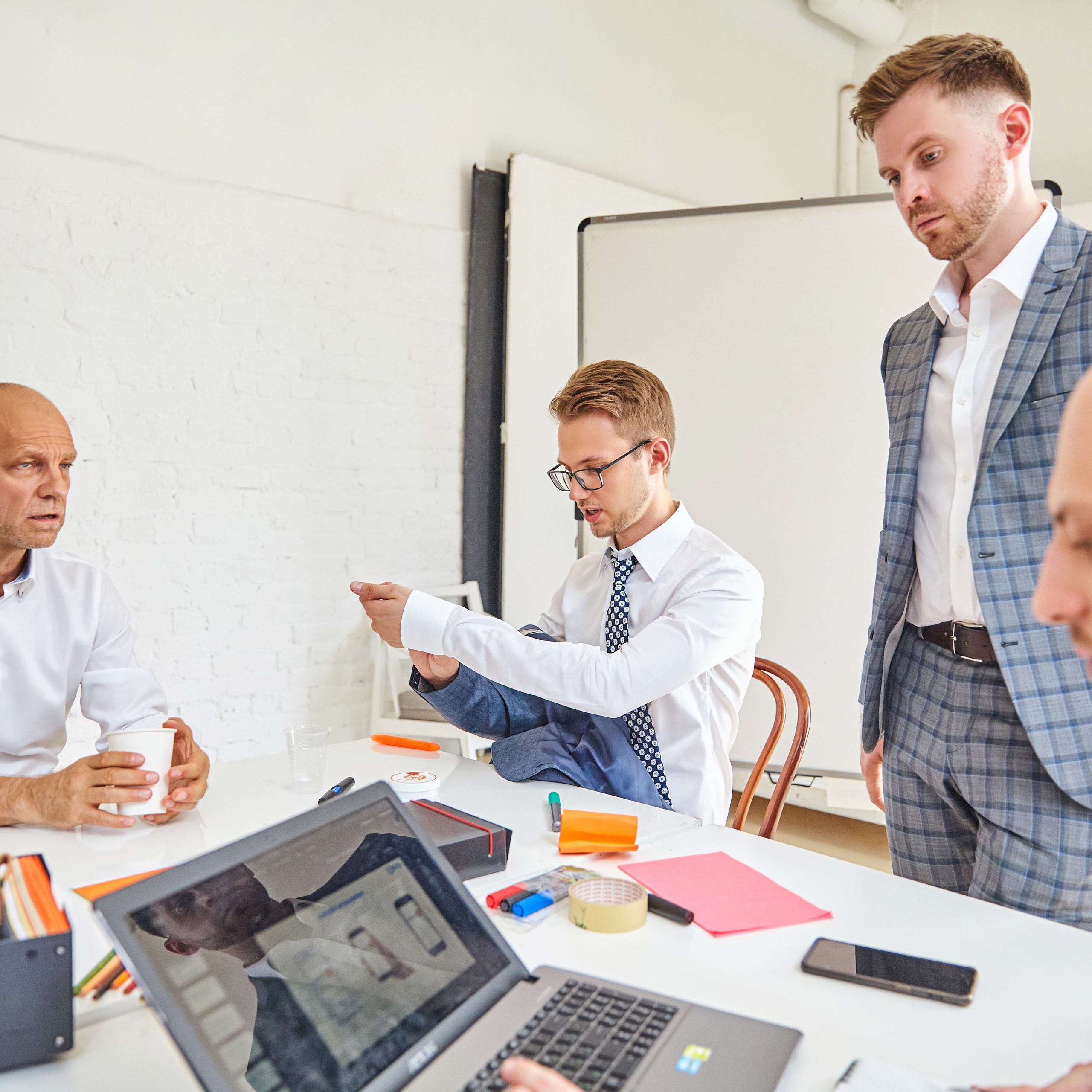 Деловой портрет компании INTG. Рекламный фотограф Санкт-Петербург Катерина Мишкель