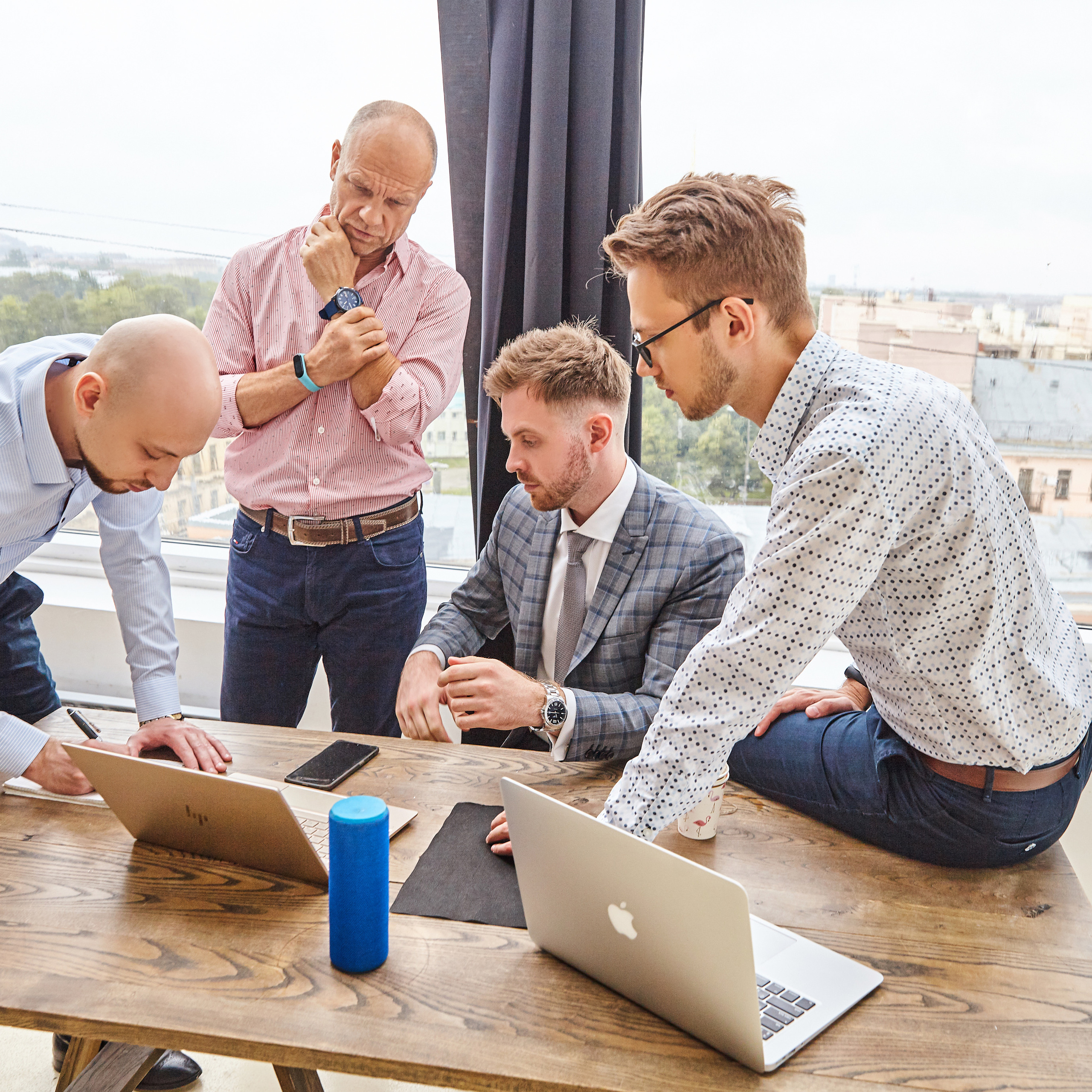 Деловой портрет компании INTG. Рекламный фотограф Санкт-Петербург Катерина Мишкель